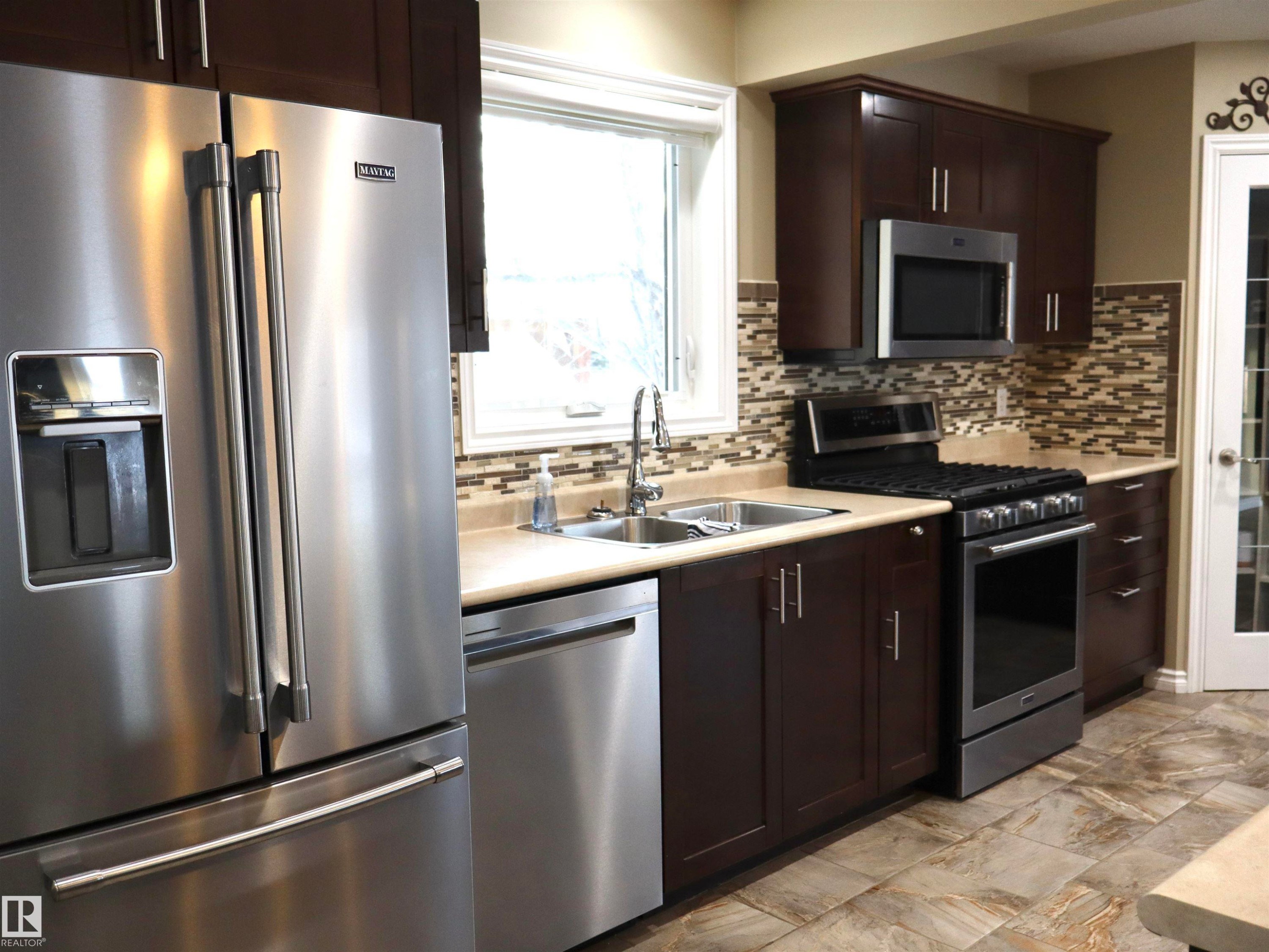 4526 Twp. Rd. 602A, Rural Barrhead County, AB - Indoor Photo Showing Kitchen With Double Sink