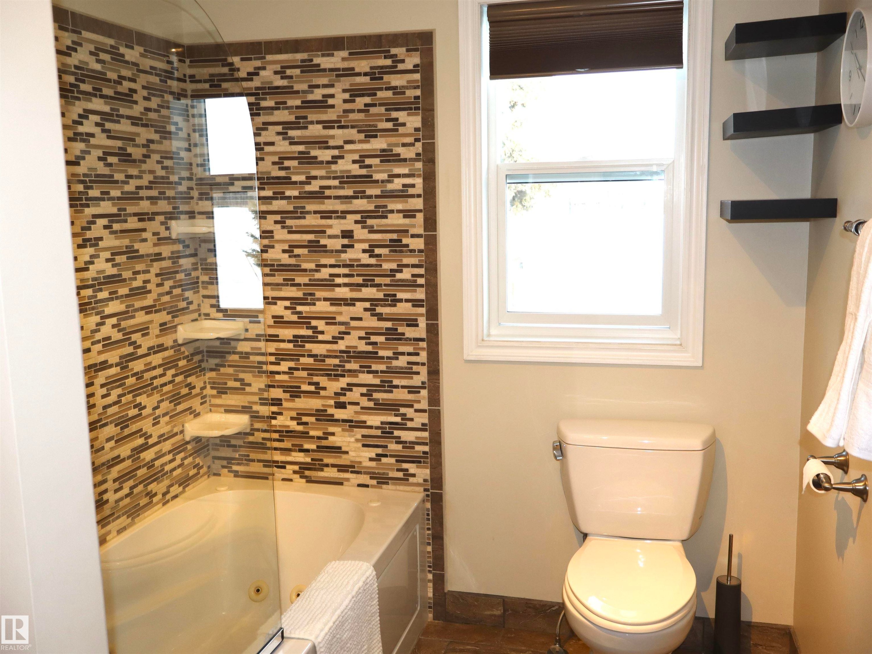 4526 Twp. Rd. 602A, Rural Barrhead County, AB - Indoor Photo Showing Bathroom