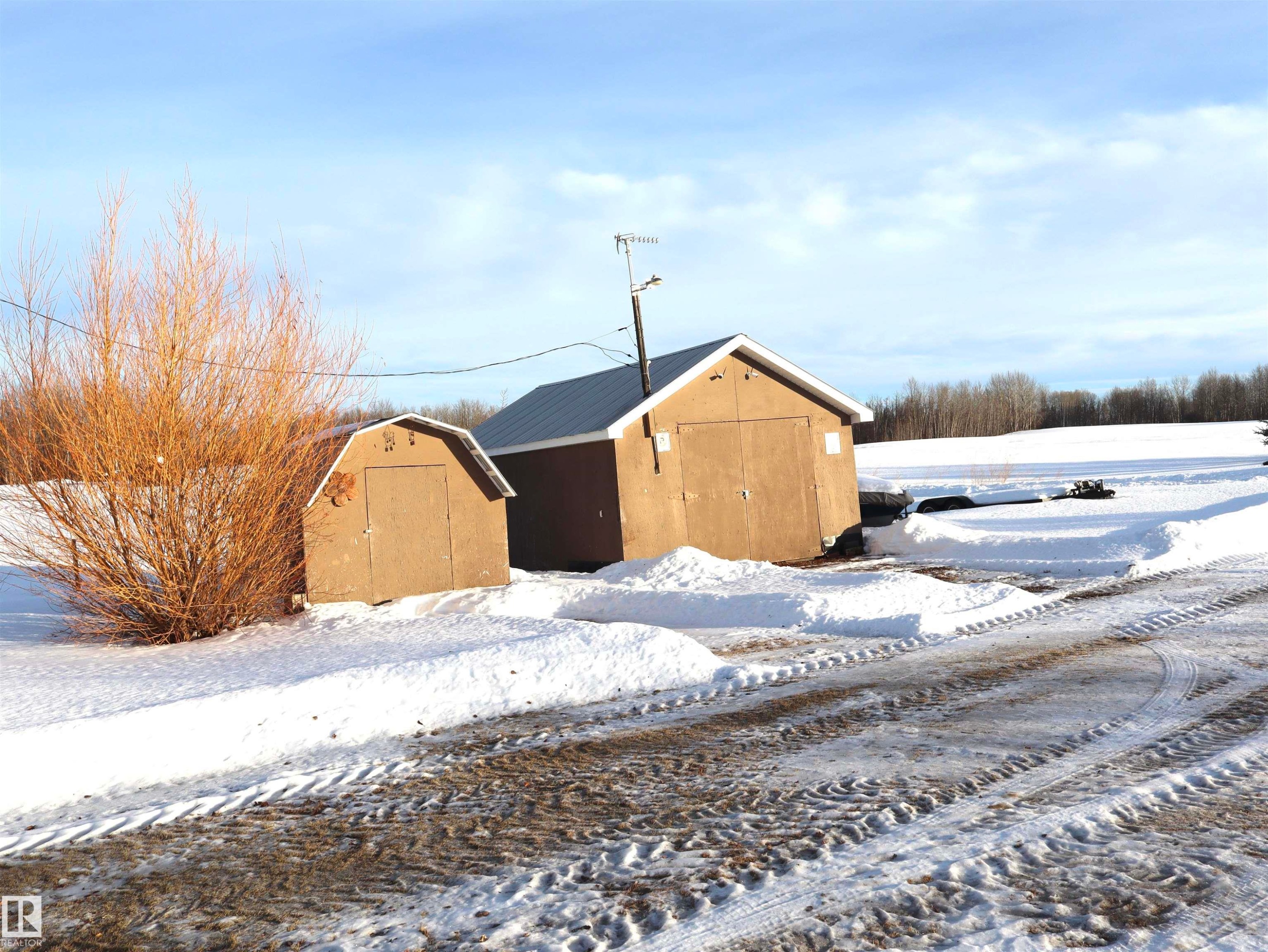 4526 Twp. Rd. 603A, Rural Barrhead County, AB - Outdoor