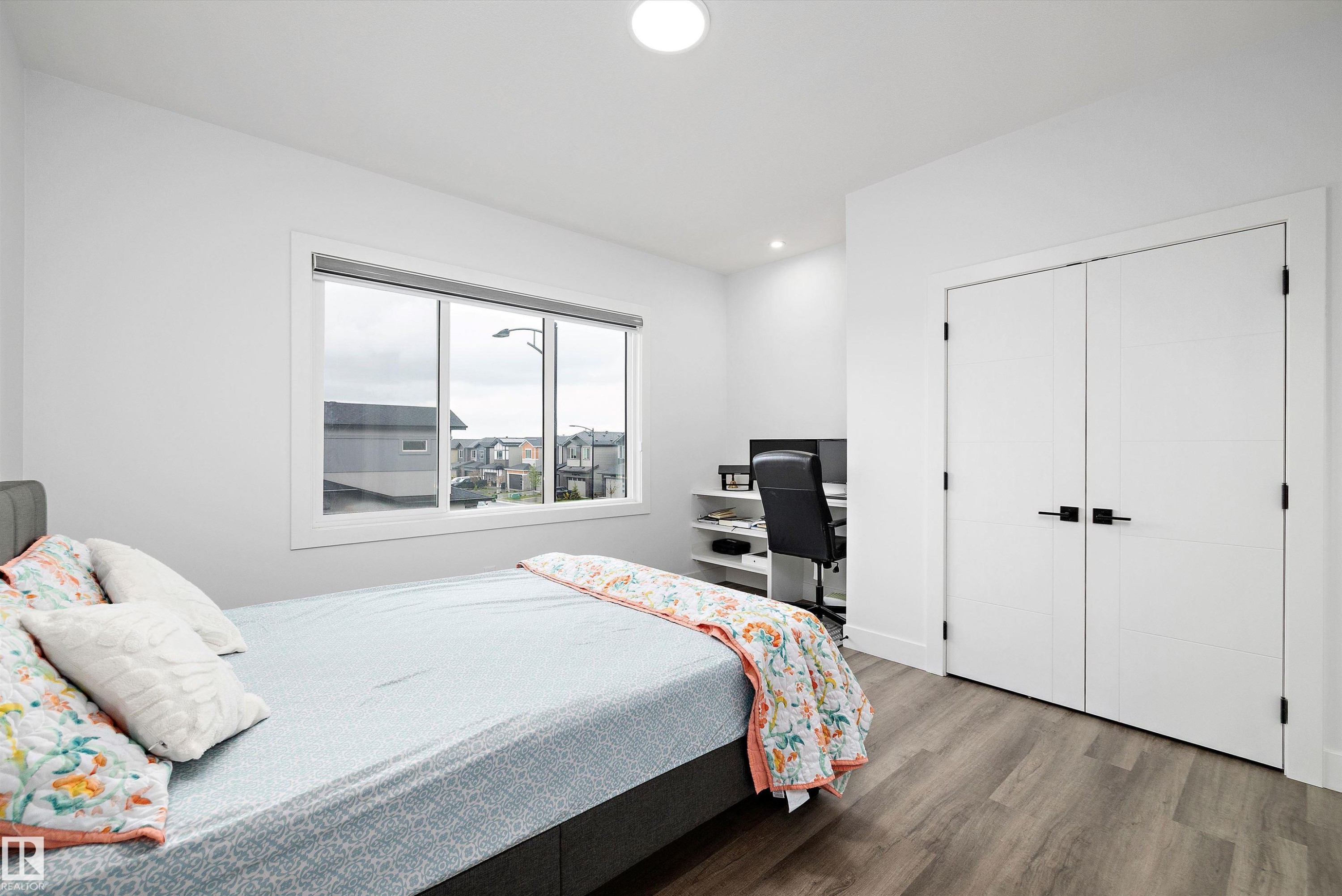5343 Kimball Place, Edmonton, AB - Indoor Photo Showing Bedroom