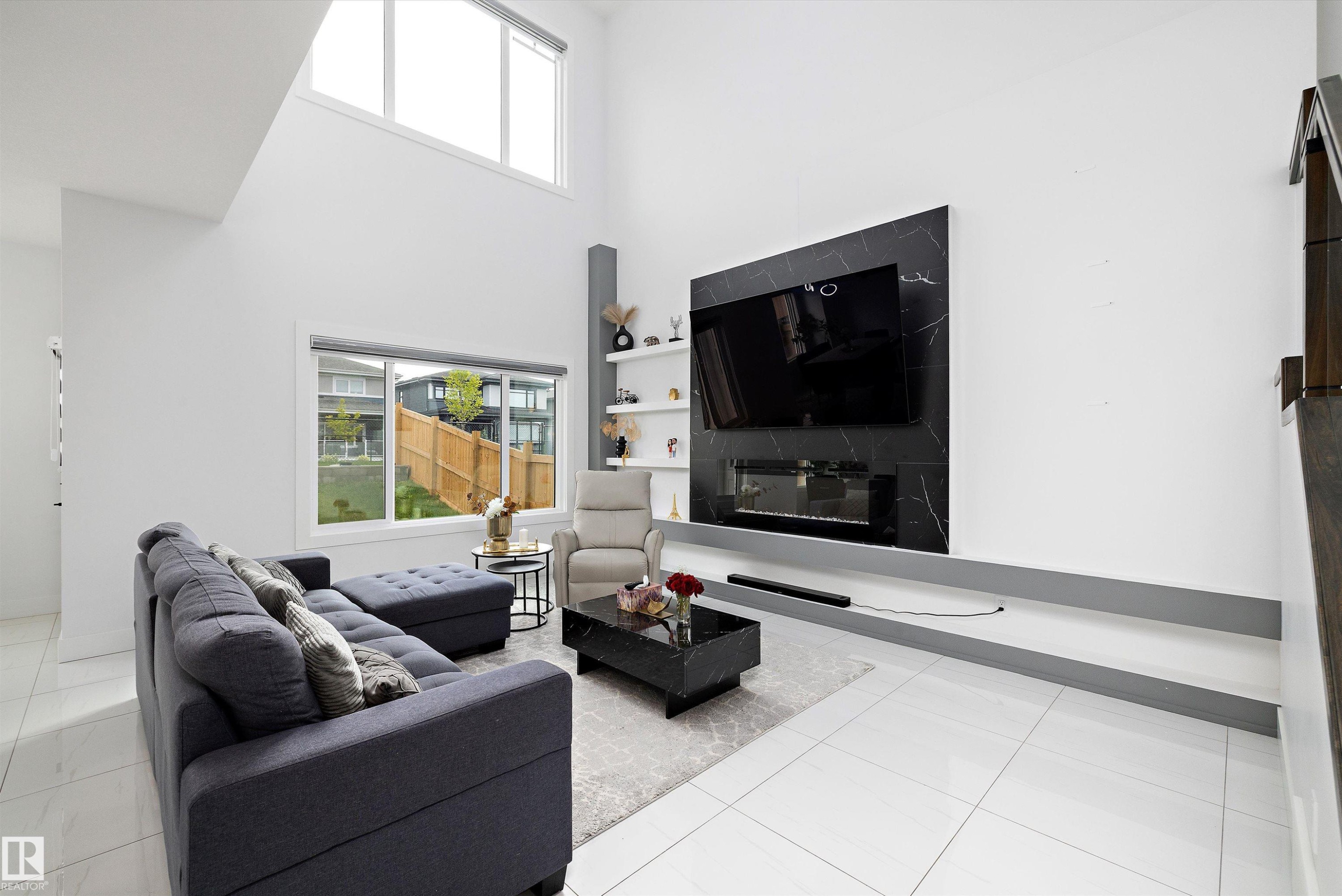 5343 Kimball Place, Edmonton, AB - Indoor Photo Showing Living Room With Fireplace