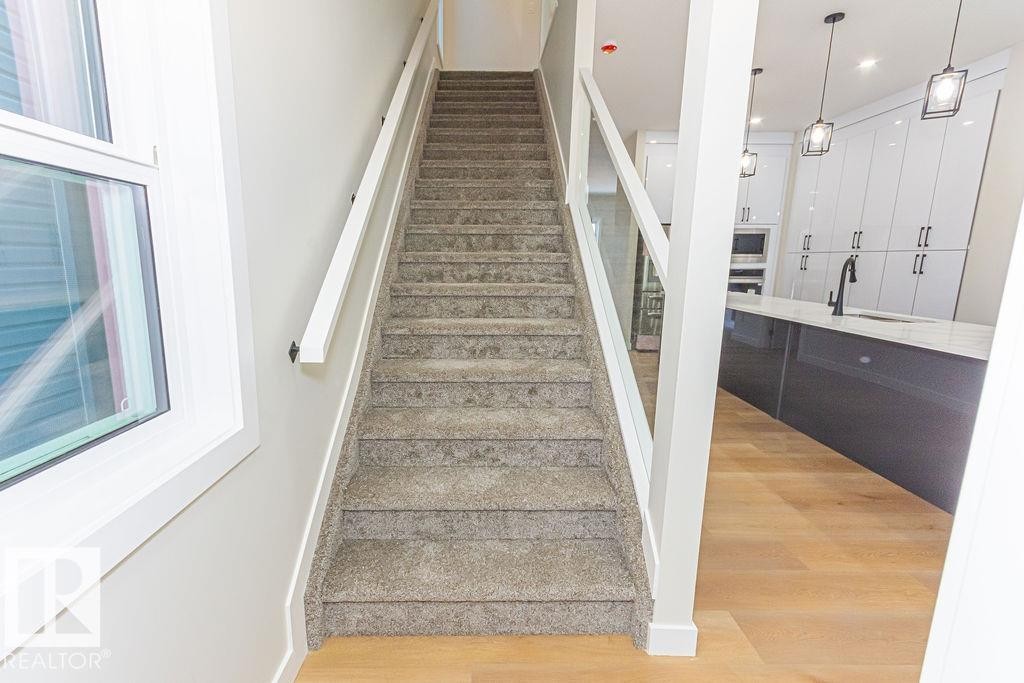 9814 155 Street, Edmonton, AB - Indoor Photo Showing Other Room