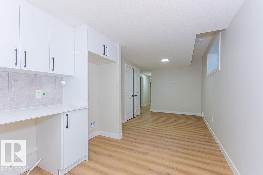 9814 155 Street, Edmonton, AB - Indoor