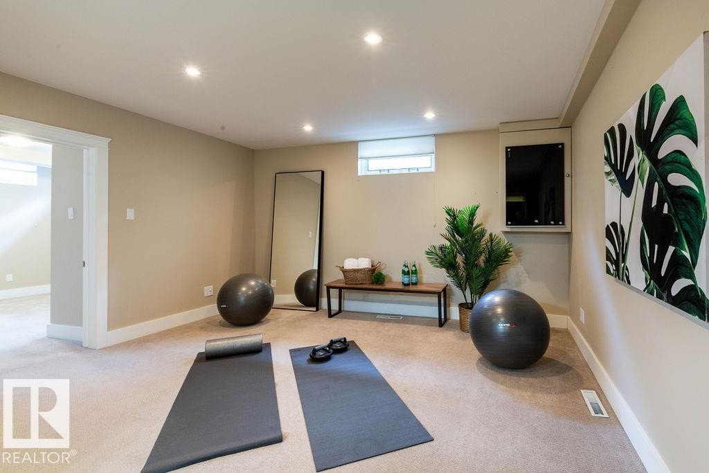 104 Quesnell Crescent, Edmonton, AB - Indoor