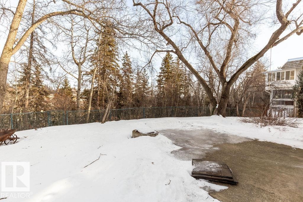 104 Quesnell Crescent, Edmonton, AB - Outdoor