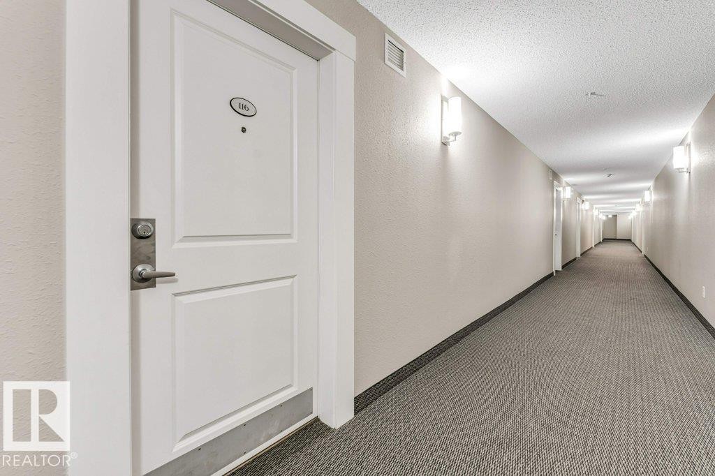 116 5404 7 Avenue Sw, Edmonton, AB - Indoor Photo Showing Other Room