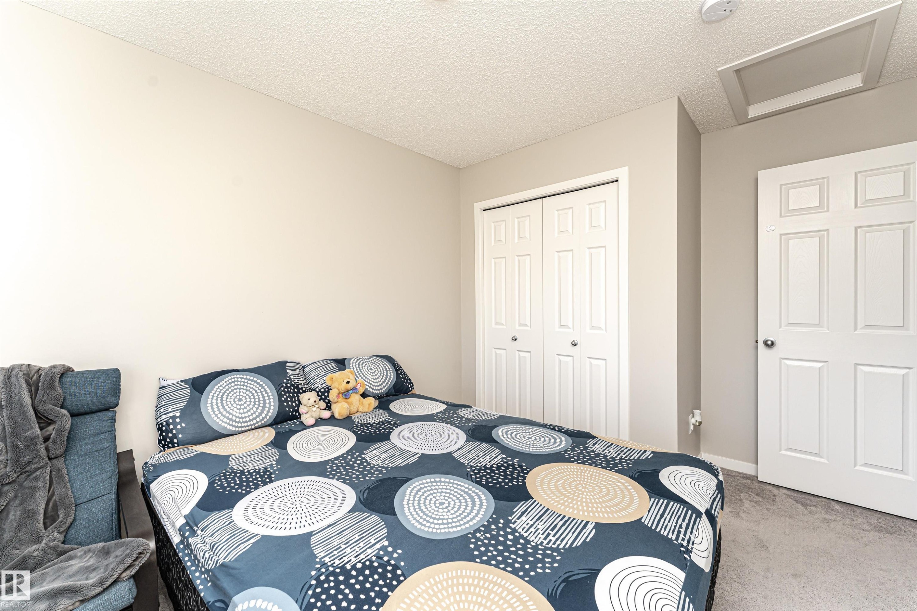 9612 Colak Link, Edmonton, AB - Indoor