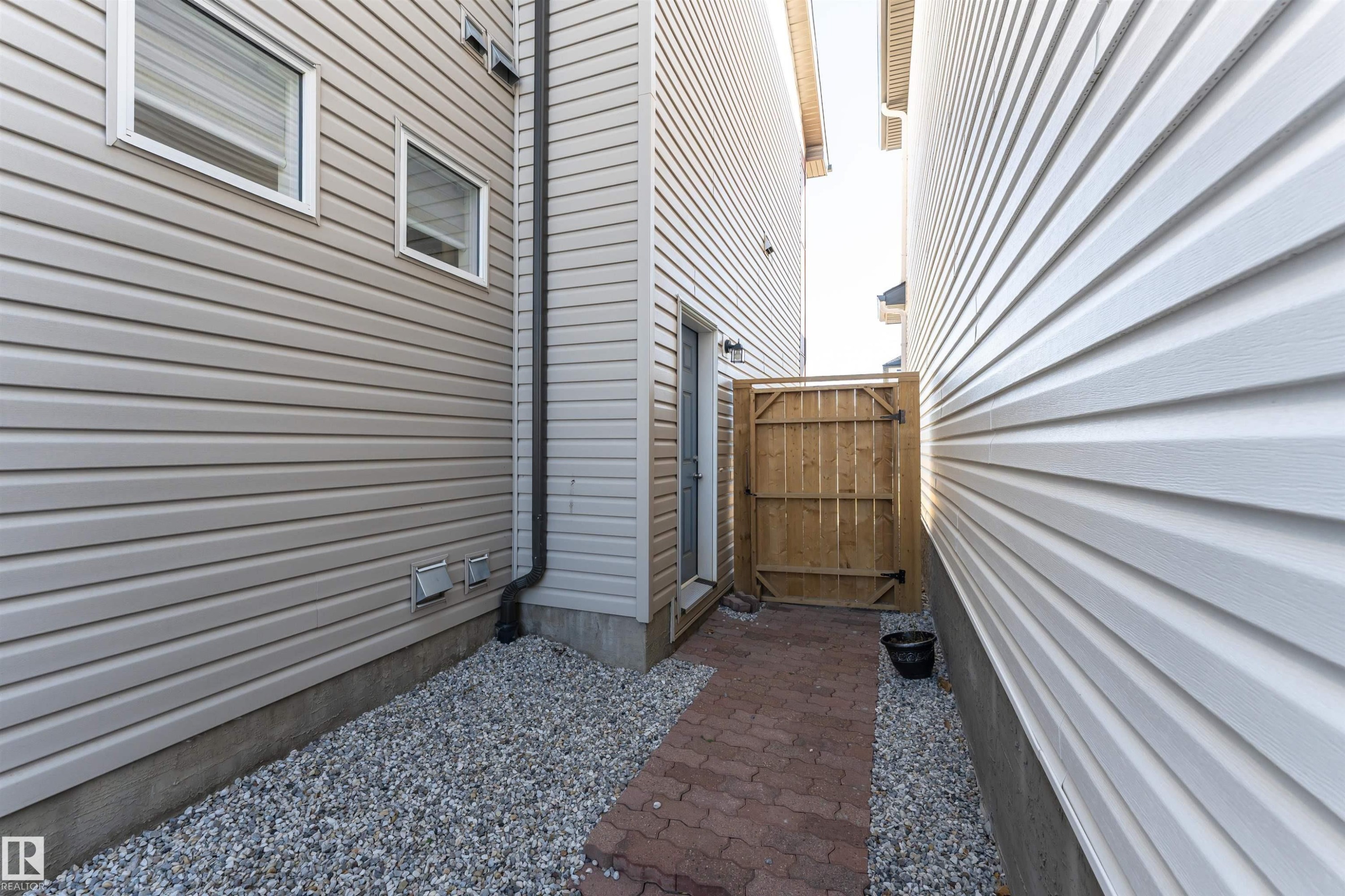 9612 Colak Link, Edmonton, AB - Outdoor With Exterior