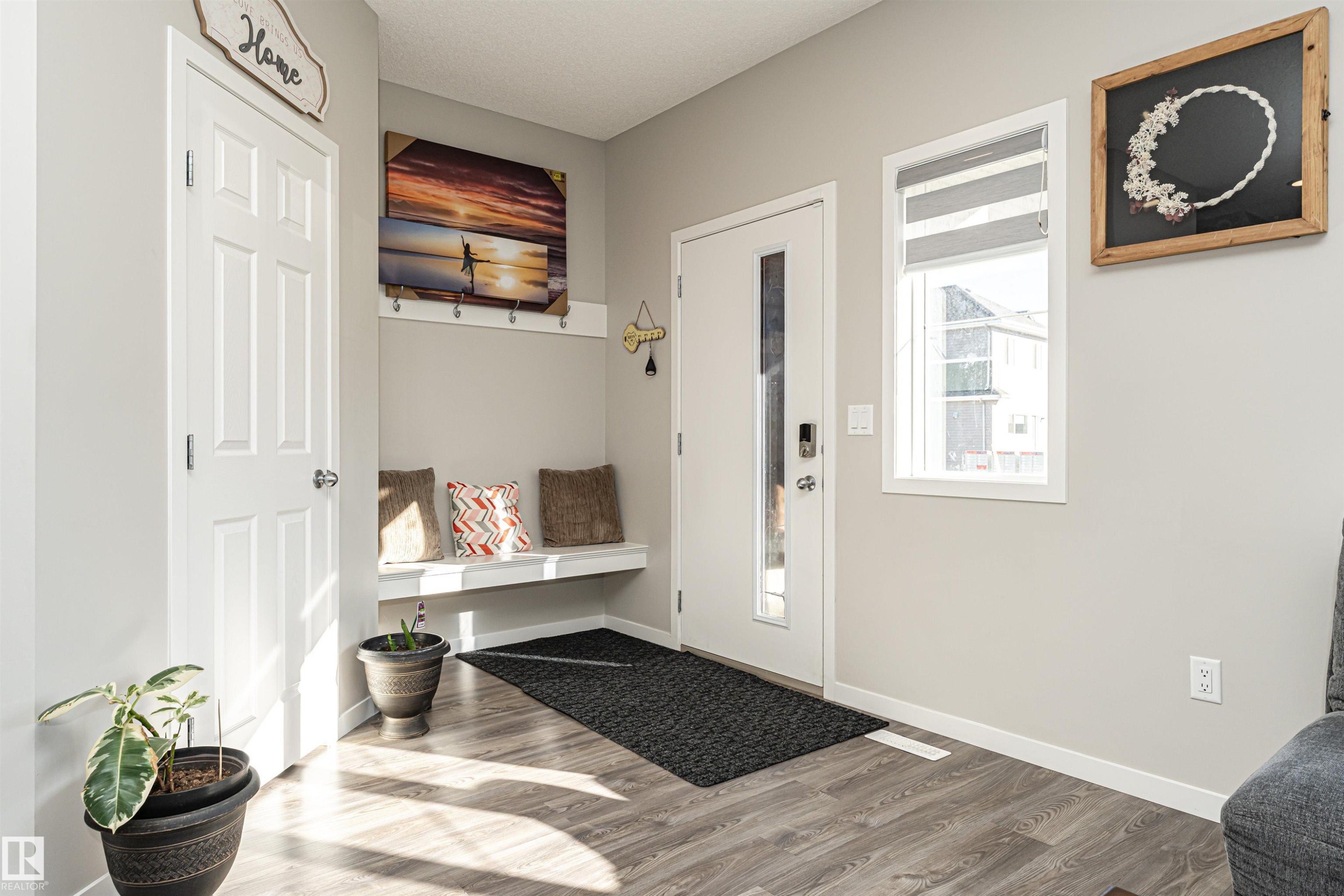 9612 Colak Link, Edmonton, AB - Indoor Photo Showing Other Room