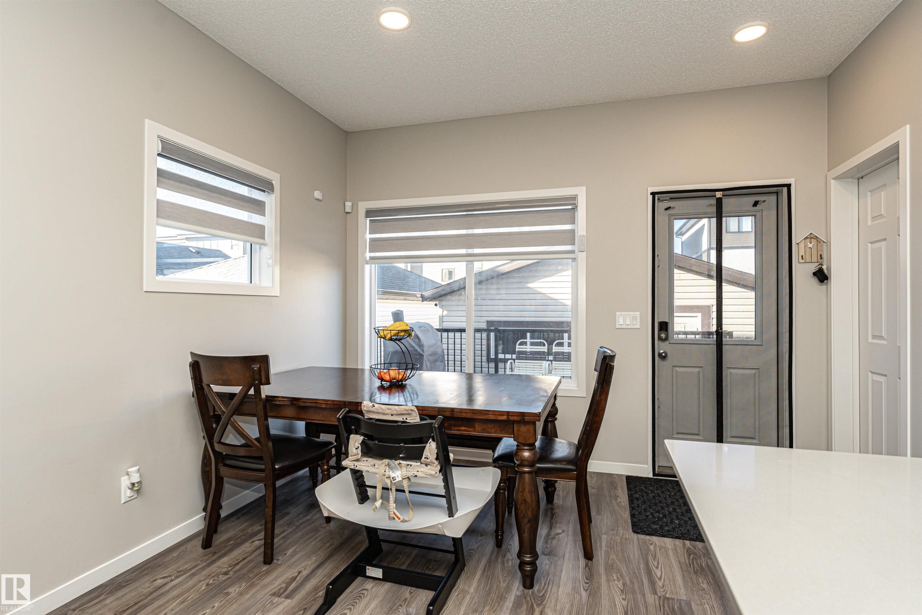 9612 Colak Link, Edmonton, AB - Indoor Photo Showing Dining Room