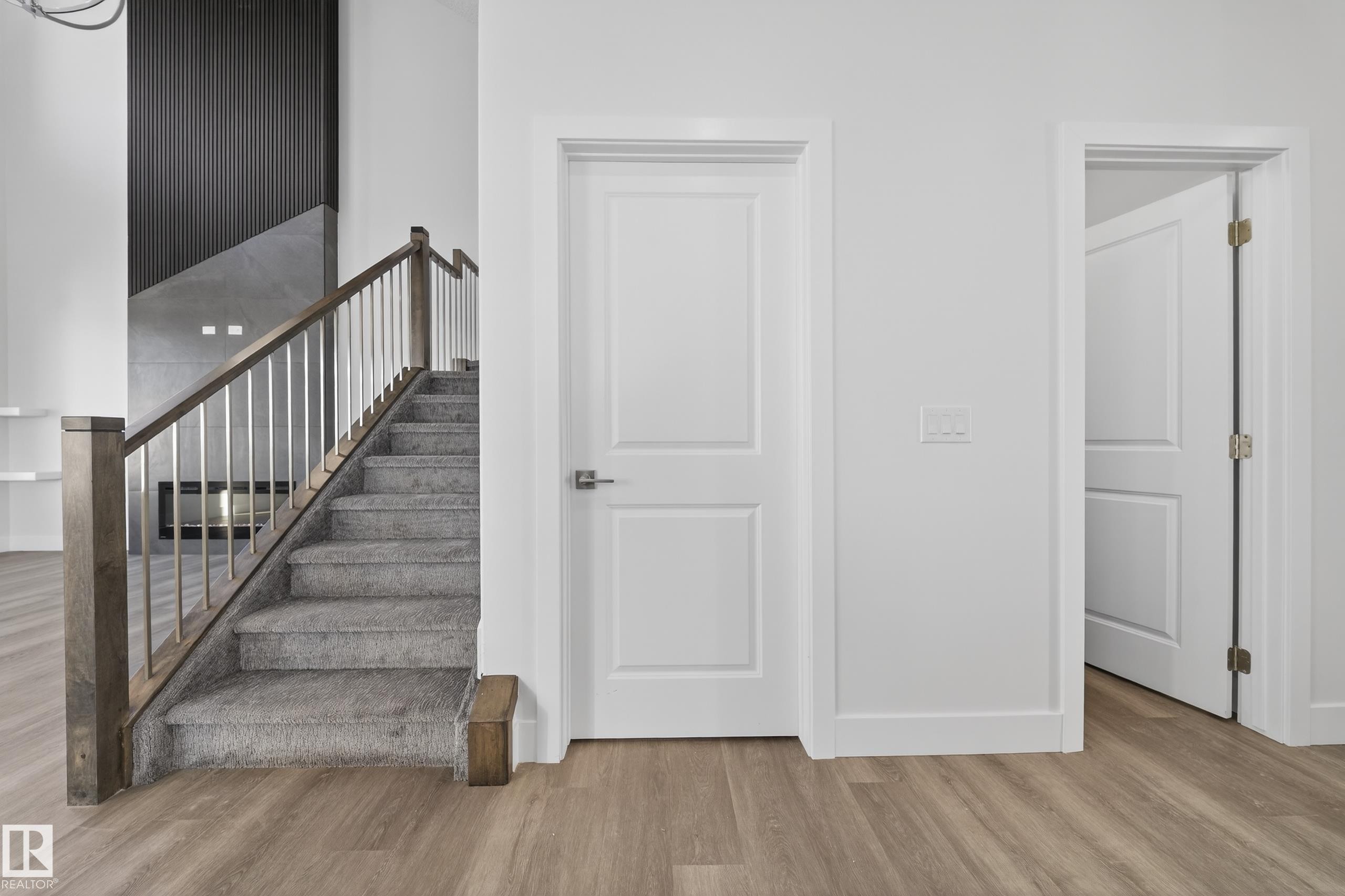 464 Crystal Creek Link, Leduc, AB - Indoor Photo Showing Other Room