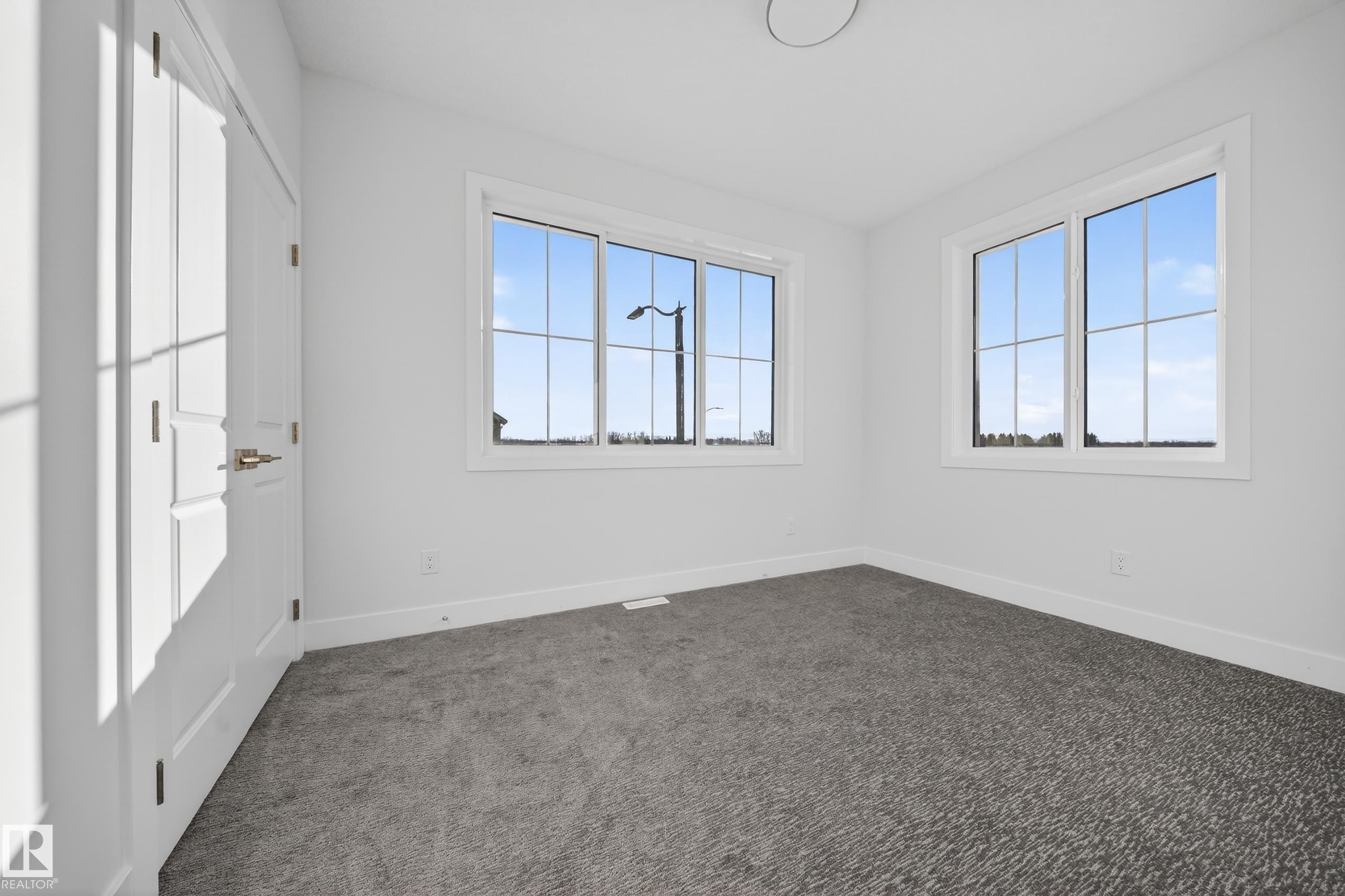 464 Crystal Creek Link, Leduc, AB - Indoor Photo Showing Other Room