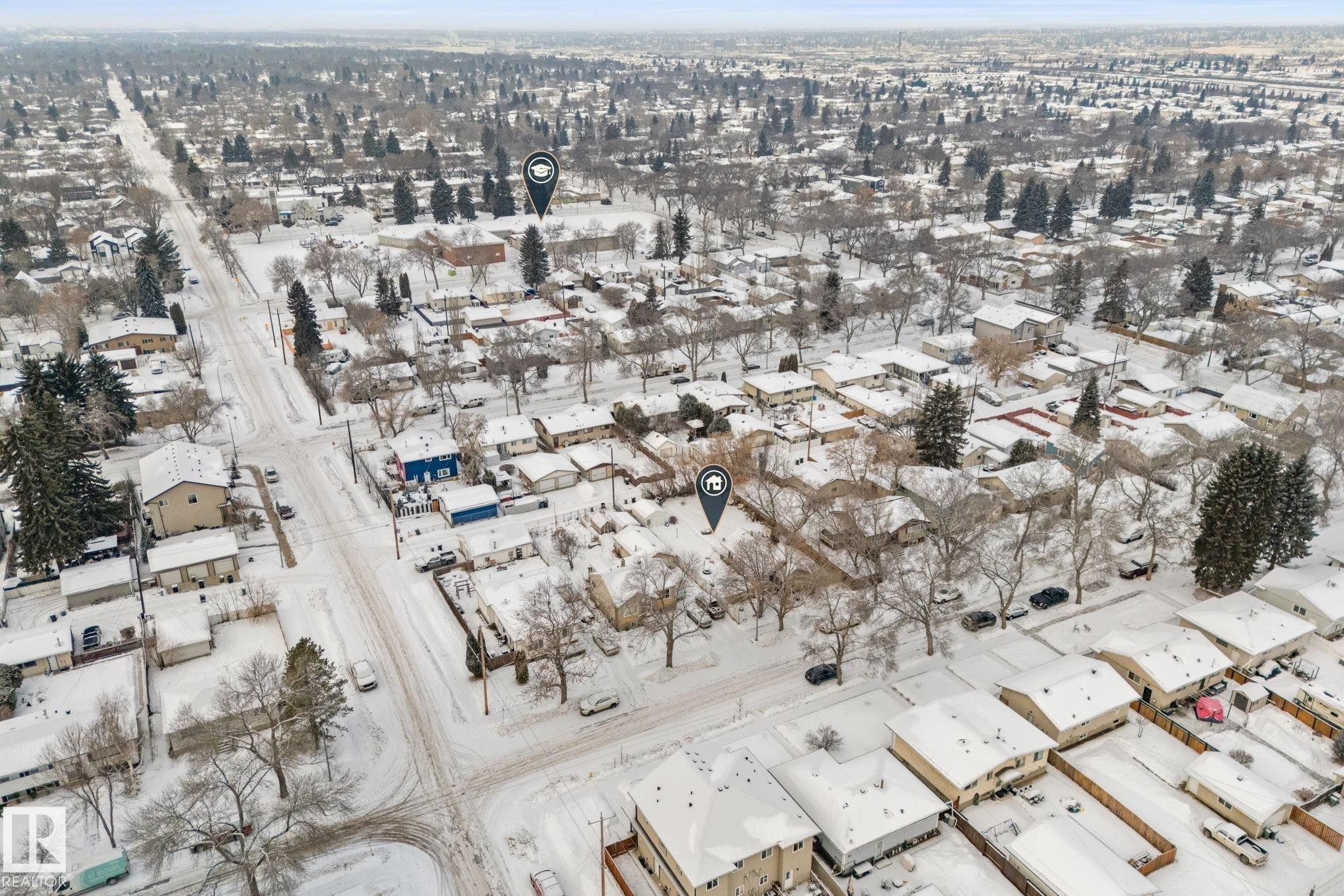 11912 37 Street, Edmonton, AB - Outdoor With View