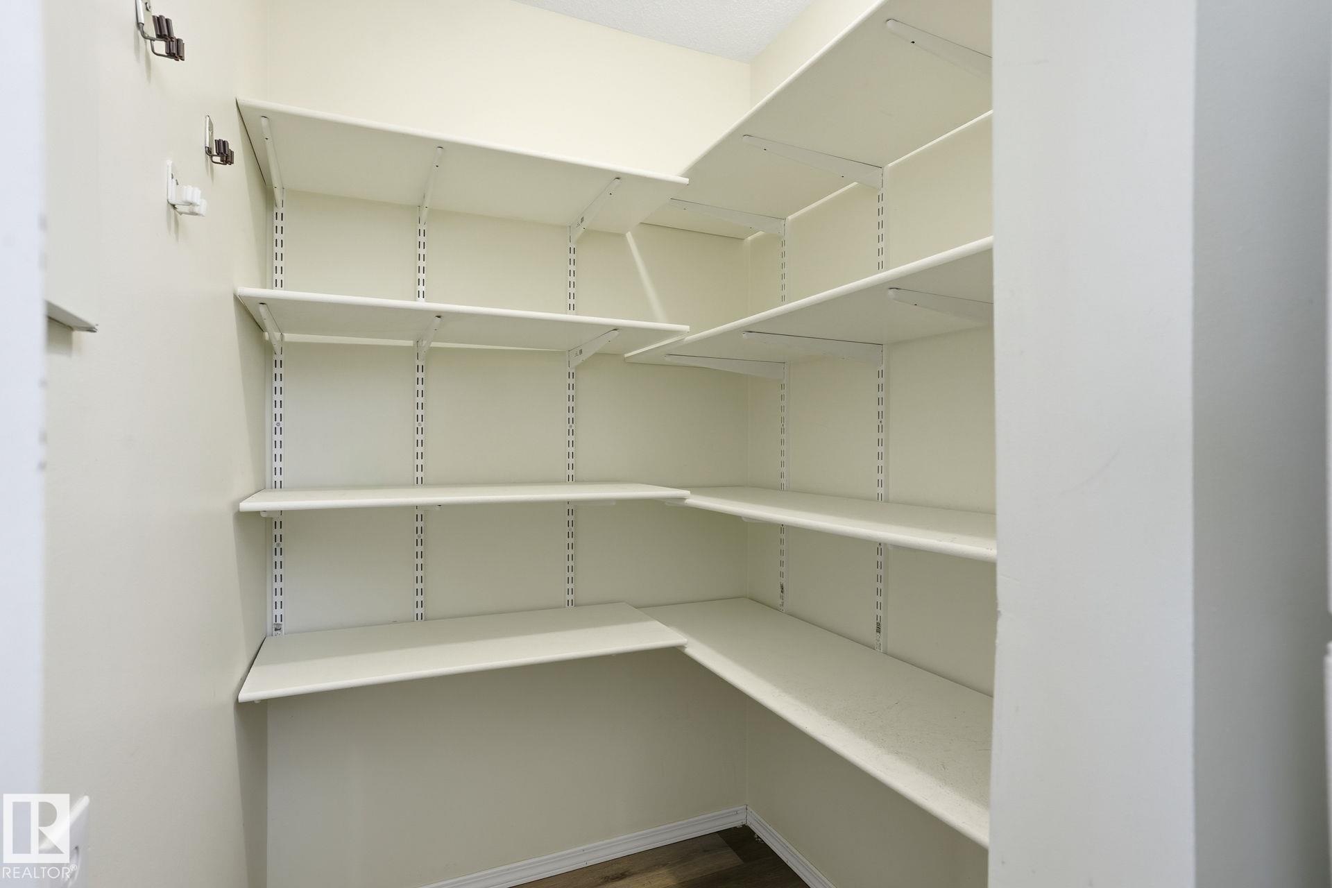 66 2204 118 Street, Edmonton, AB - Indoor With Storage