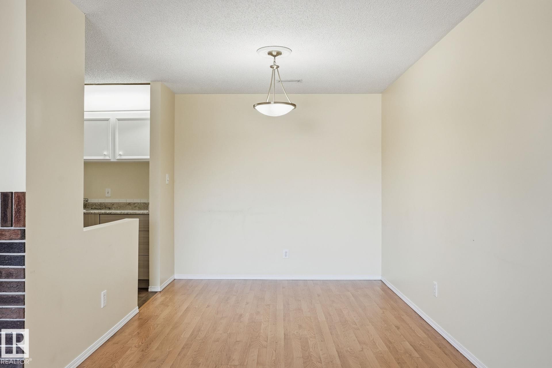 66 2204 118 Street, Edmonton, AB - Indoor Photo Showing Other Room