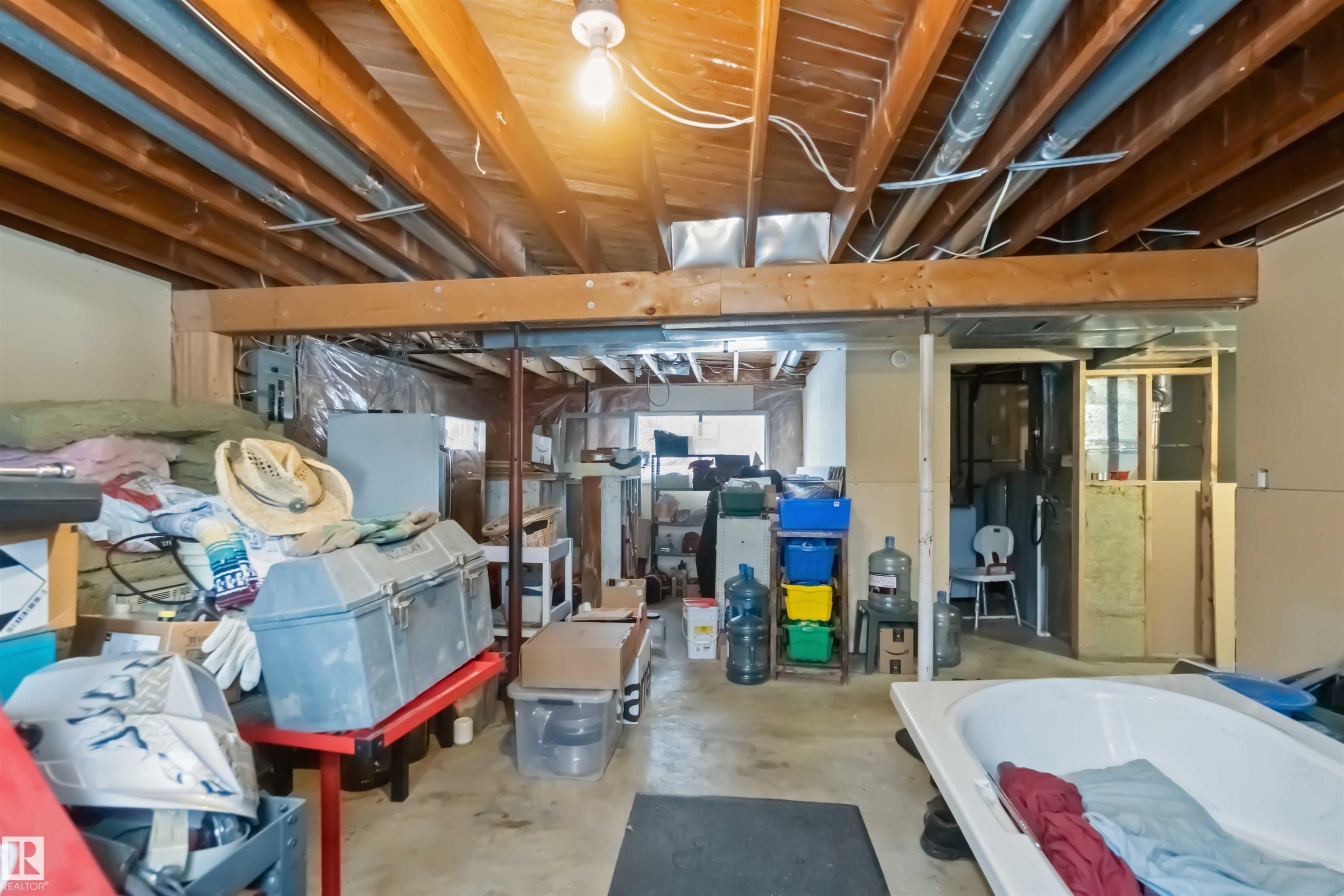 32 52432 Rge Road 20, Rural Parkland County, AB - Indoor Photo Showing Basement
