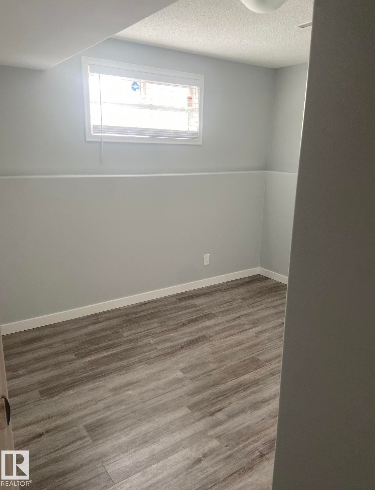 3641 114 Avenue, Edmonton, AB - Indoor Photo Showing Other Room