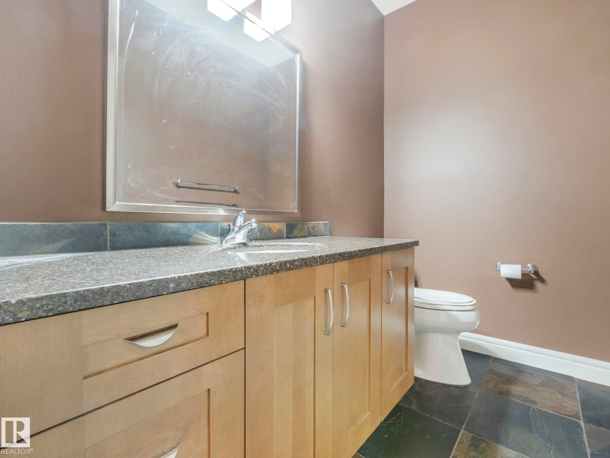 2408 Martell Crescent, Edmonton, AB - Indoor Photo Showing Bathroom