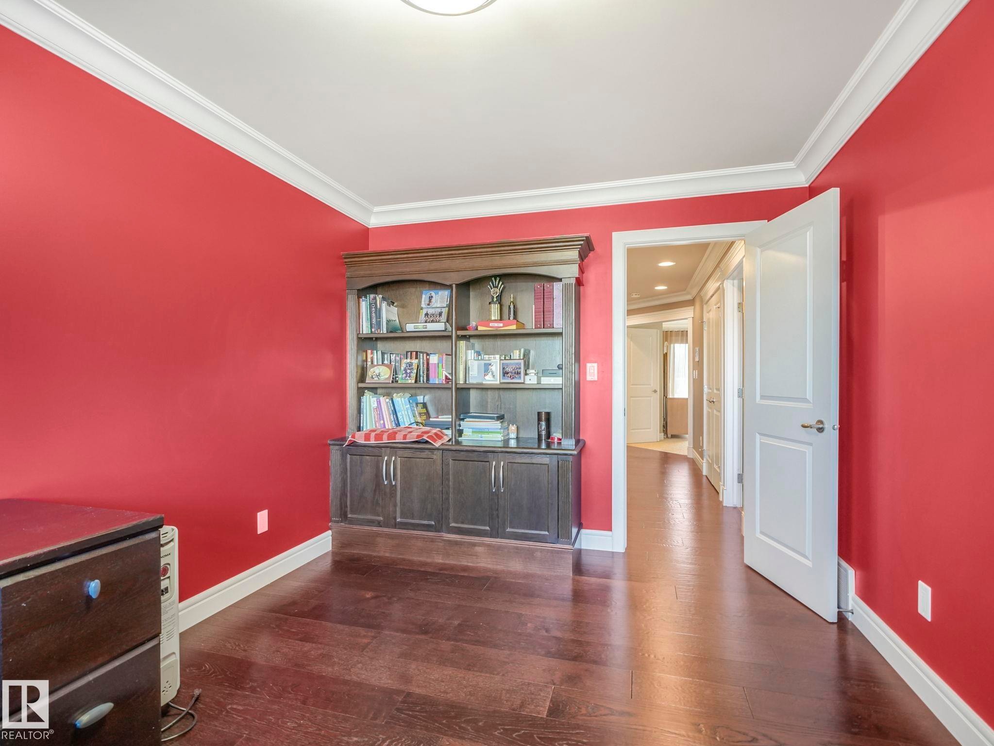 2408 Martell Crescent, Edmonton, AB - Indoor Photo Showing Other Room