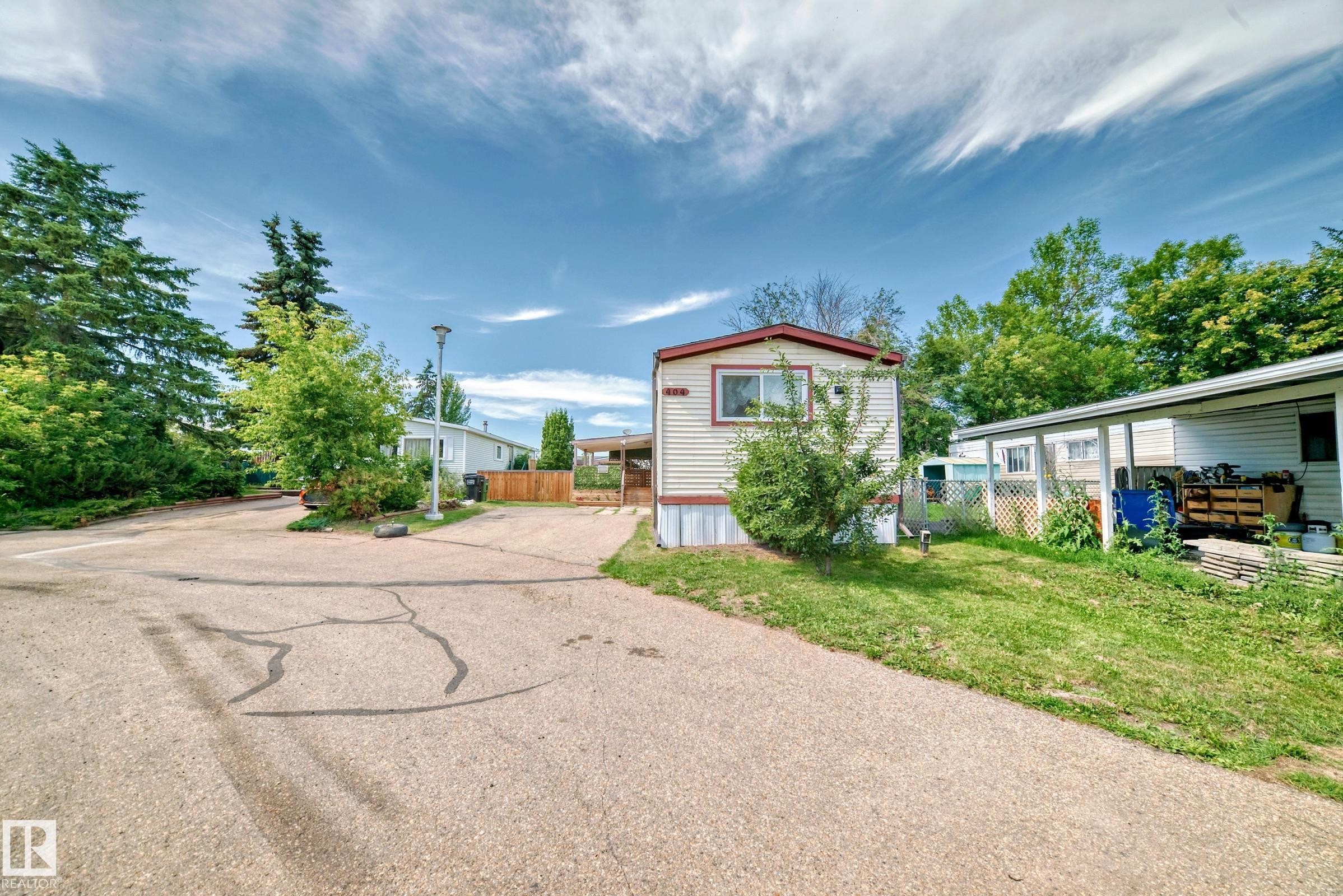 404 Evergreen Park, Edmonton, AB - Outdoor