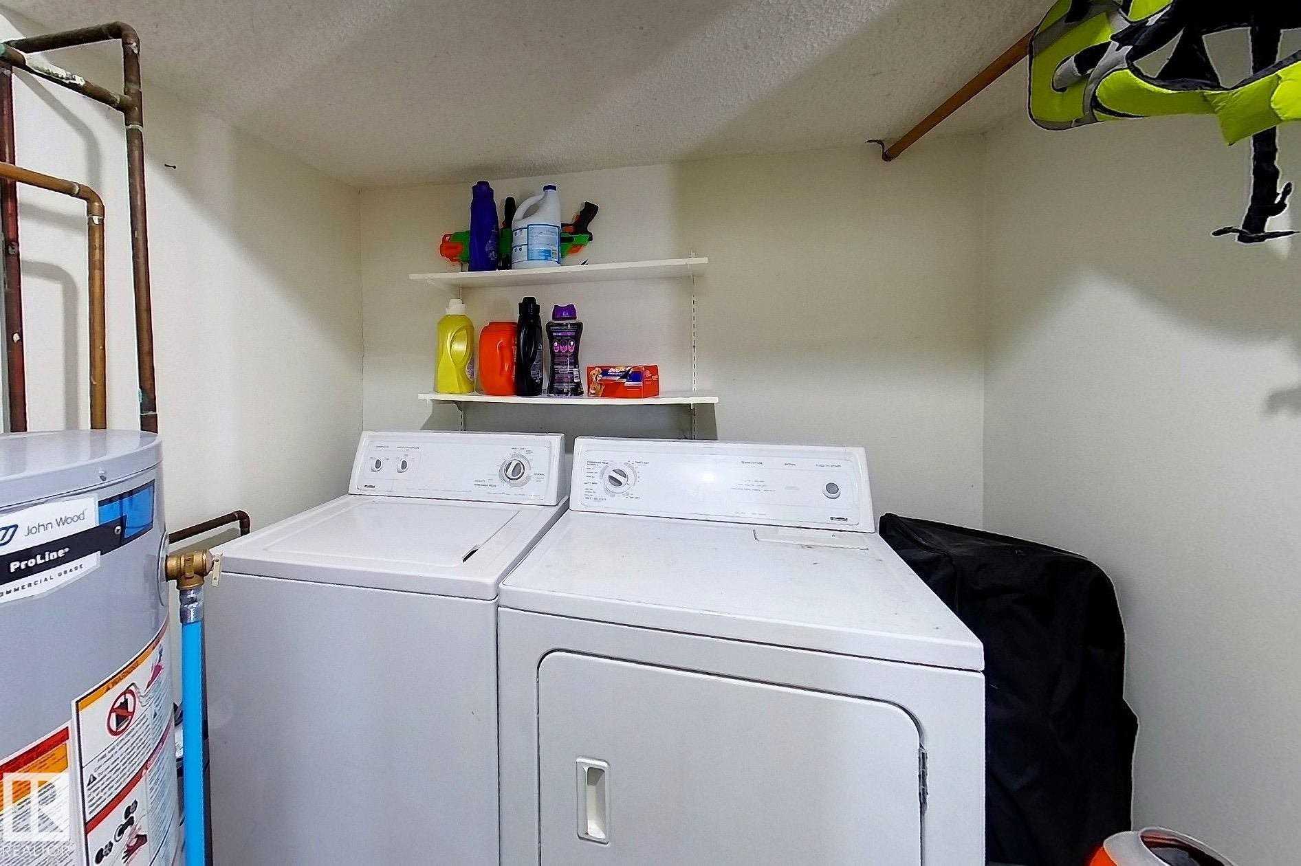 5137 6Th Avenue, Edson, AB - Indoor Photo Showing Laundry Room