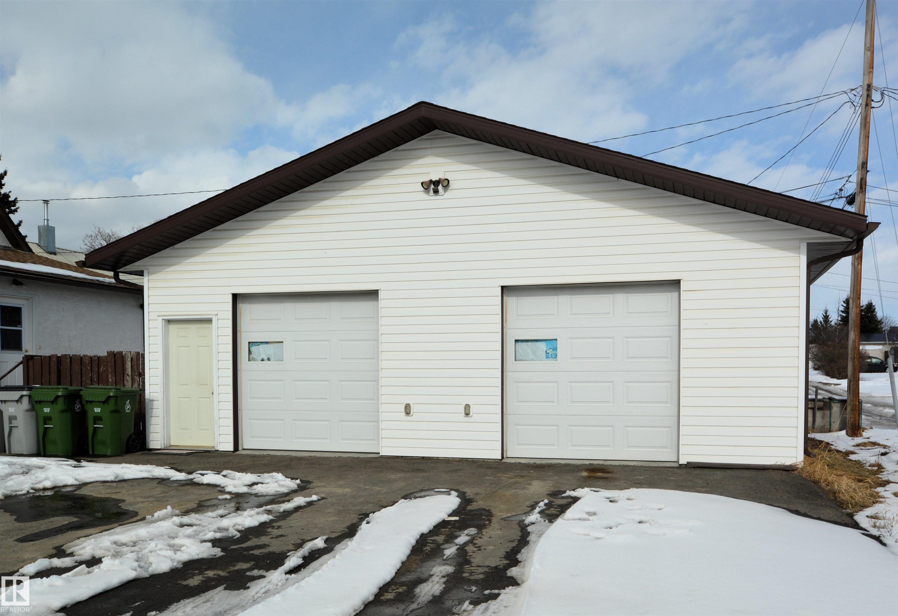 5137 6Th Avenue, Edson, AB - Outdoor With Exterior