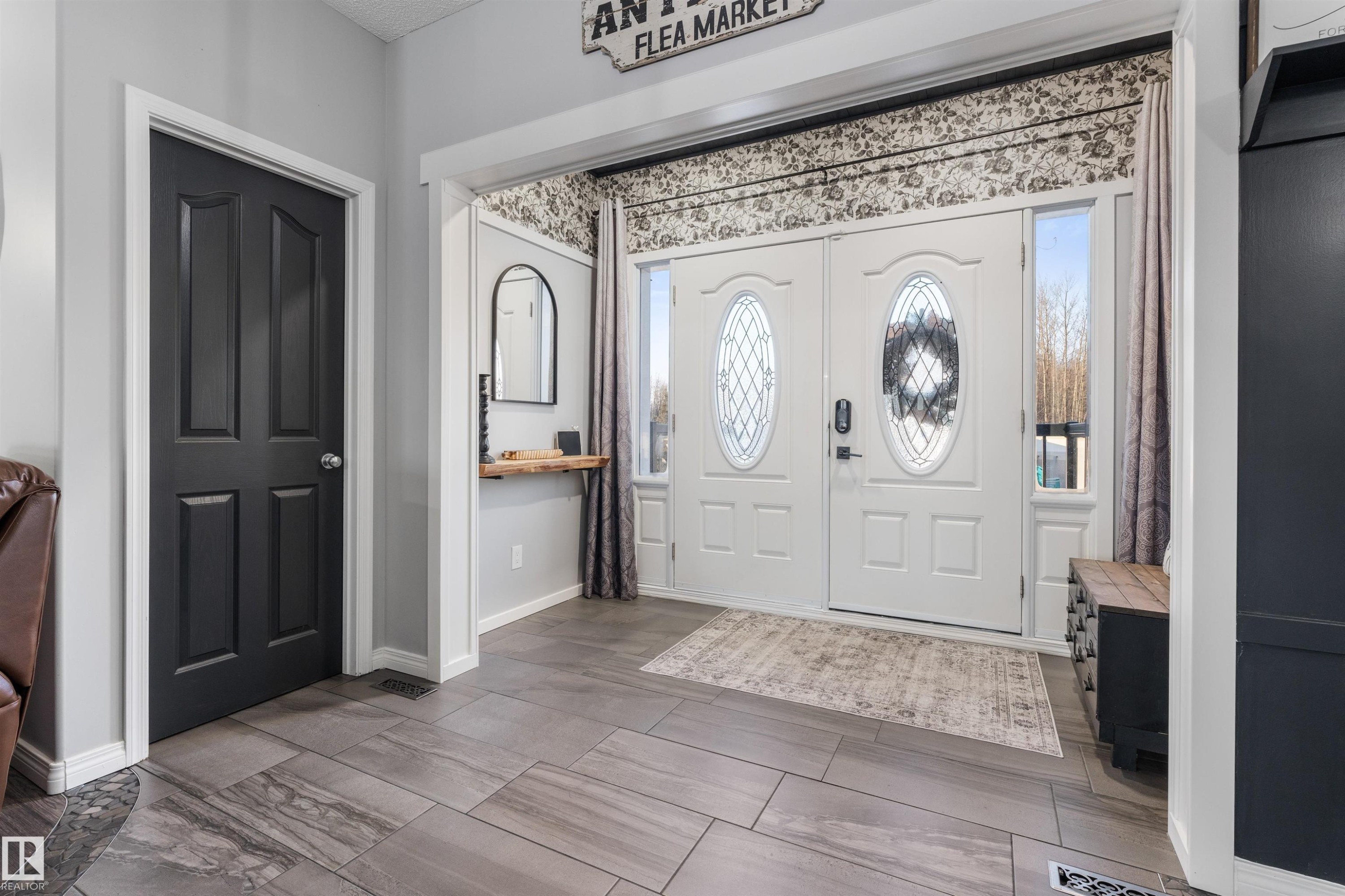 103 52318 Rge Road 25, Rural Parkland County, AB - Indoor Photo Showing Other Room