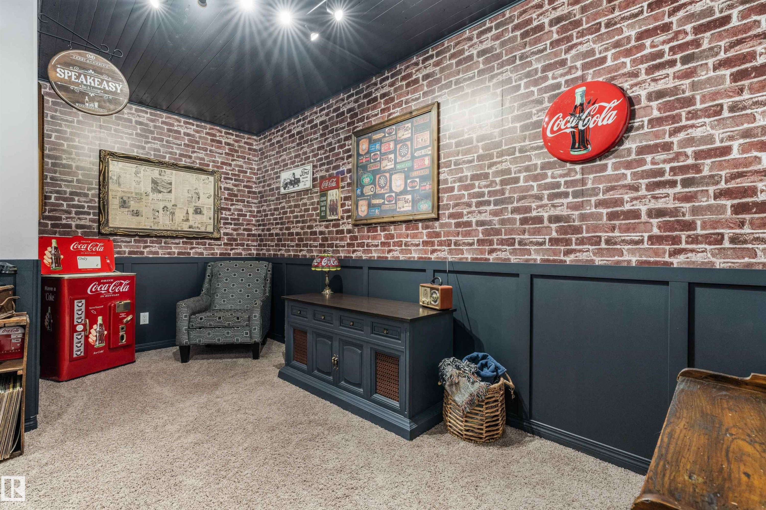 103 52318 Rge Road 25, Rural Parkland County, AB - Indoor Photo Showing Other Room