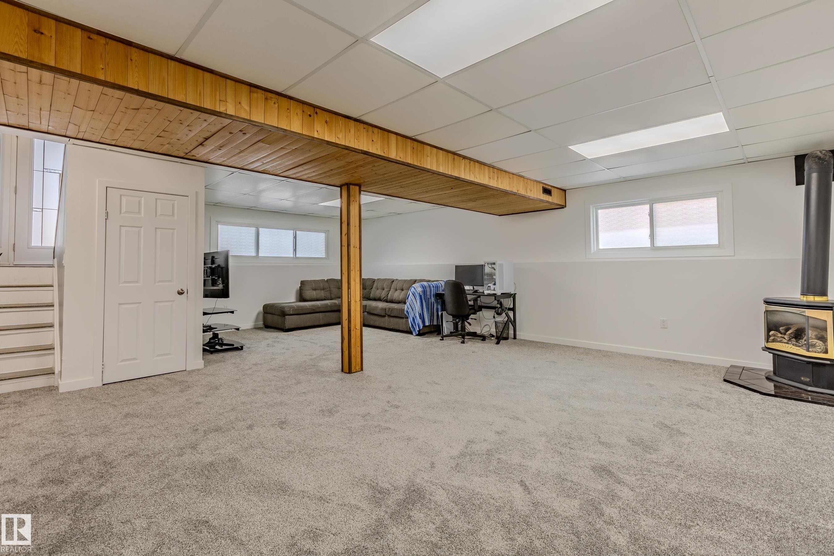5221 51 A Avenue, Legal, AB - Indoor Photo Showing Basement