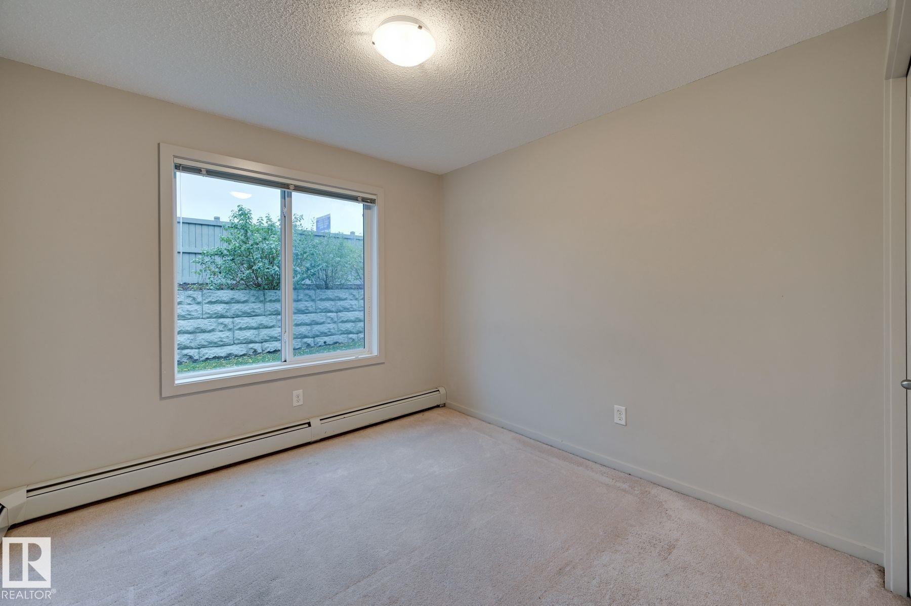 101 142 Ebbers Boulevard, Edmonton, AB - Indoor Photo Showing Other Room