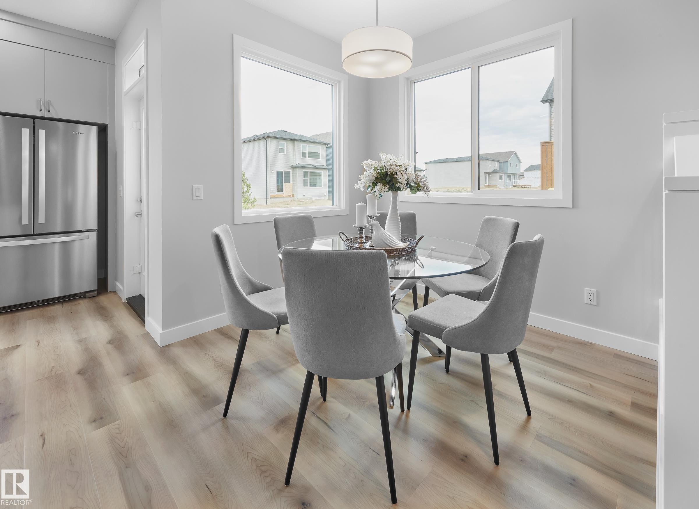 1230 Cristall Way, Edmonton, AB - Indoor Photo Showing Dining Room