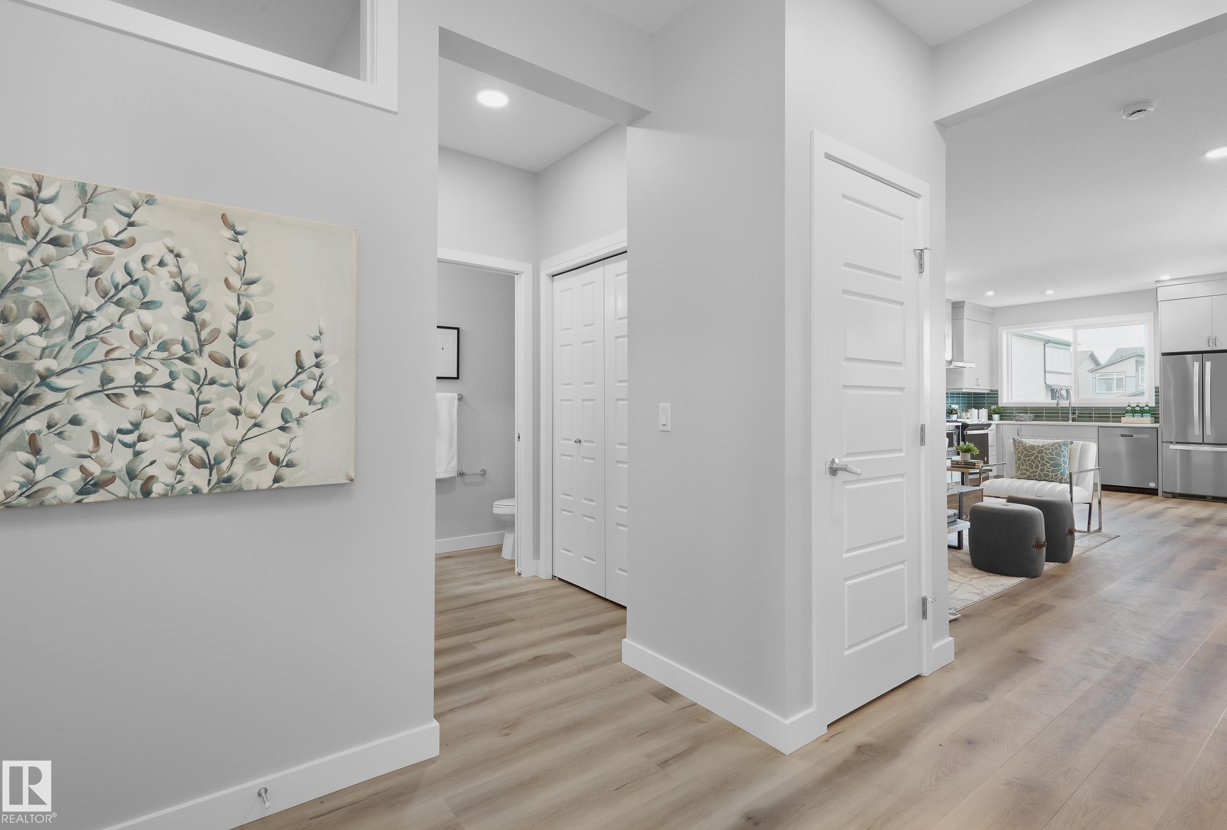 1230 Cristall Way, Edmonton, AB - Indoor Photo Showing Other Room