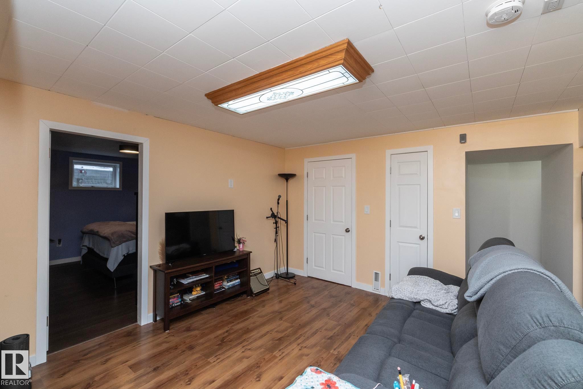 9512 Sherridon Drive, Fort Saskatchewan, AB - Indoor