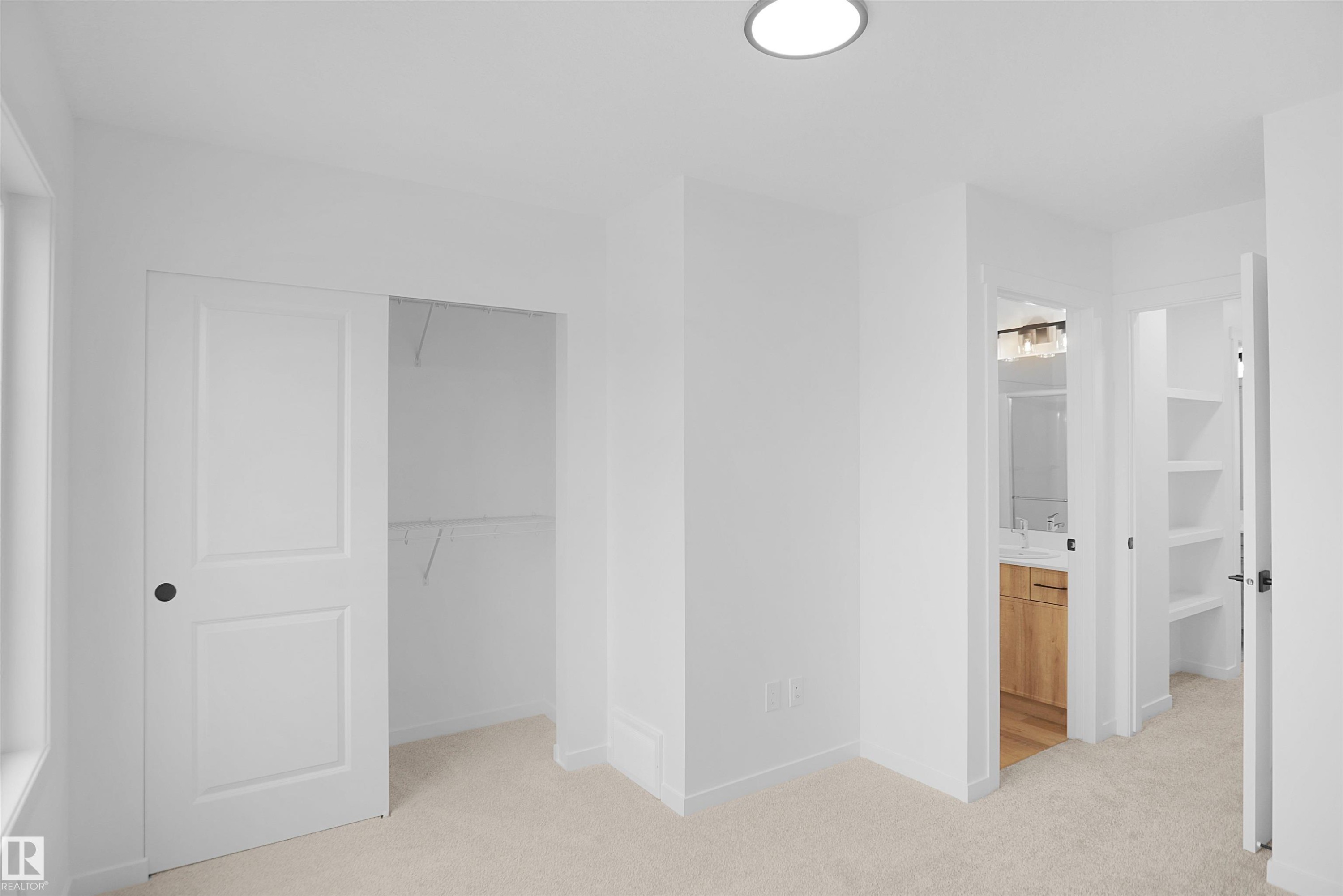 2119 210 Street, Edmonton, AB - Indoor Photo Showing Other Room