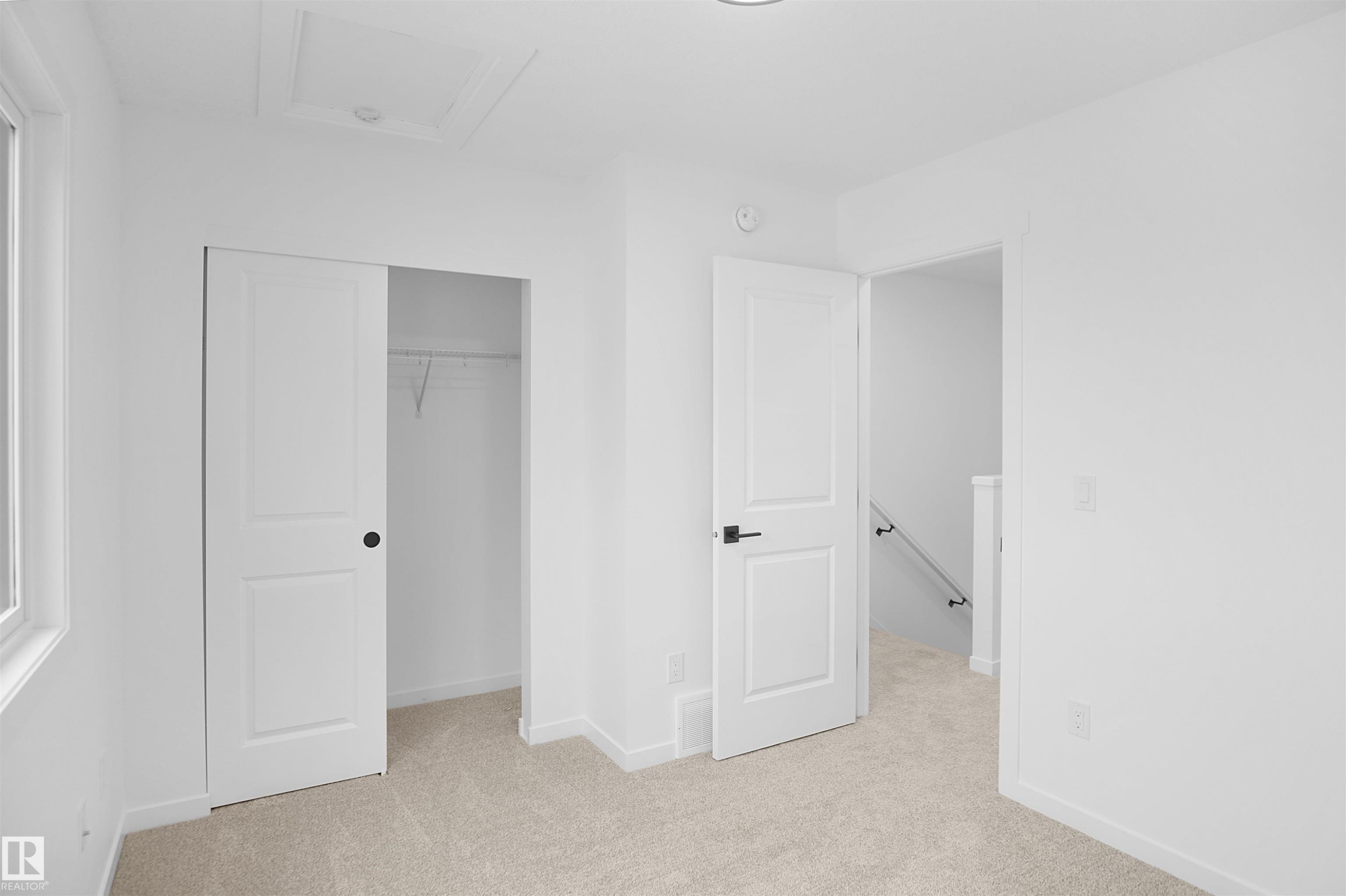 2119 210 Street, Edmonton, AB - Indoor Photo Showing Other Room