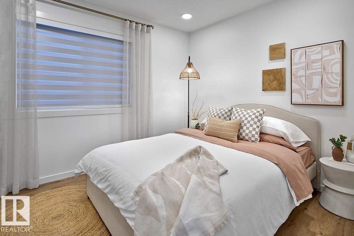 206 Marquis Boulevard, Edmonton, AB - Indoor Photo Showing Bedroom