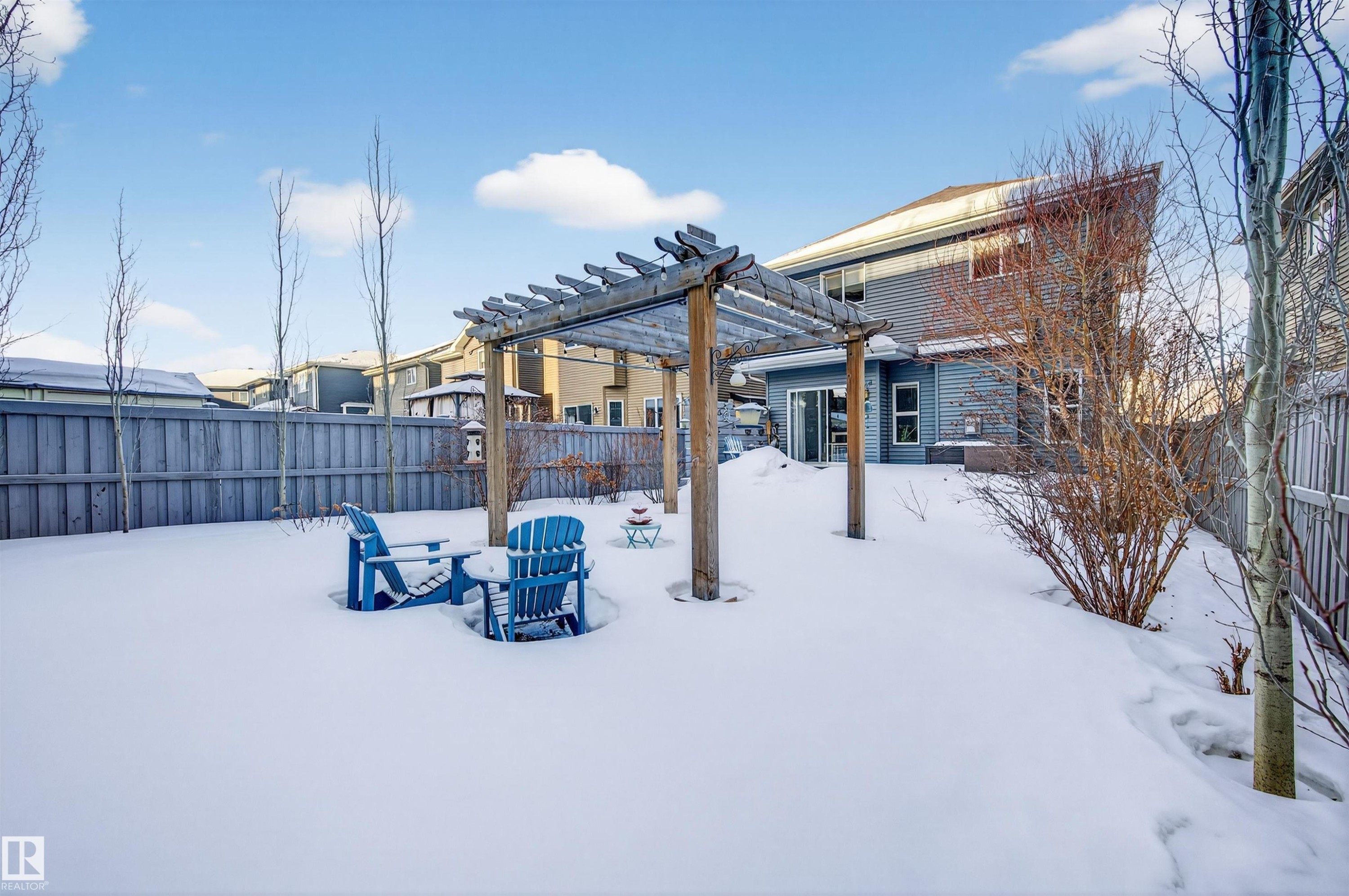 21615 84 Avenue, Edmonton, AB - Outdoor