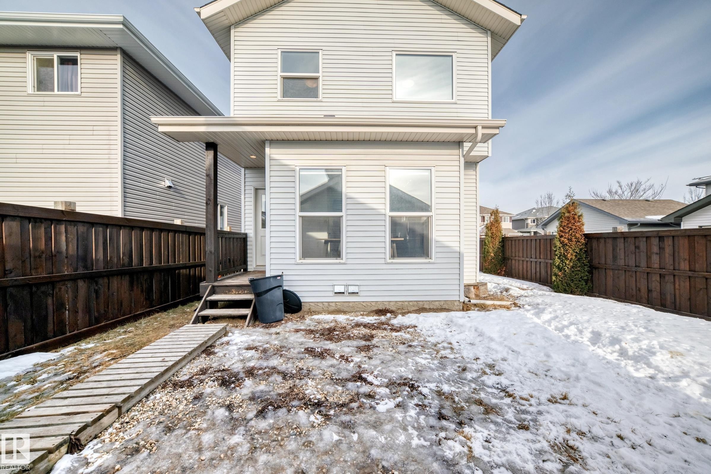 6685 Cardinal Road, Edmonton, AB - Outdoor With Exterior