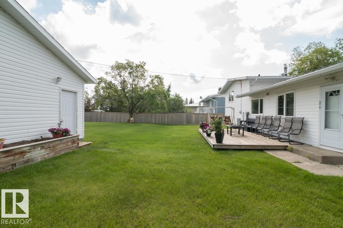 4716 57 Avenue, Tofield, AB - Outdoor With Deck Patio Veranda With Exterior