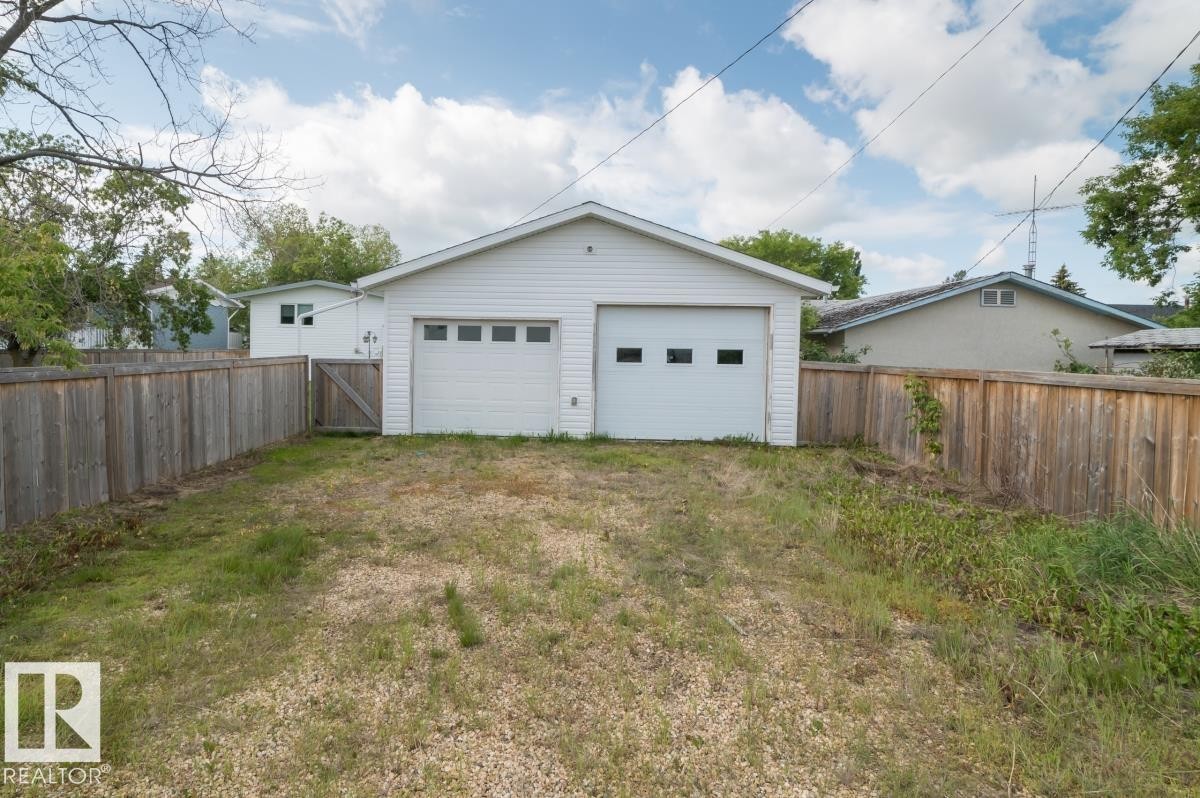 4716 57 Avenue, Tofield, AB - Outdoor