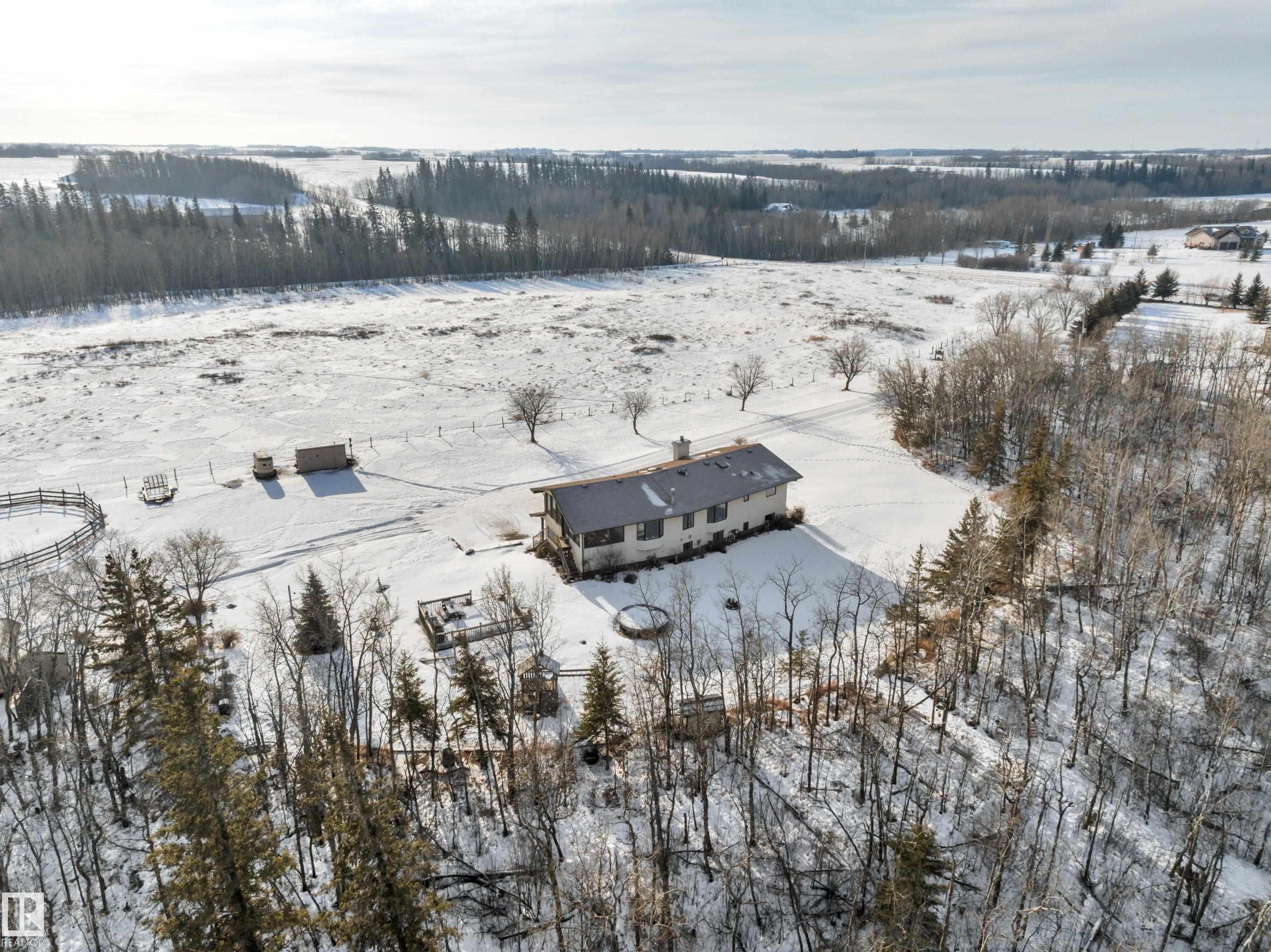 A49375 Rr 243, Rural Leduc County, AB - Outdoor With View