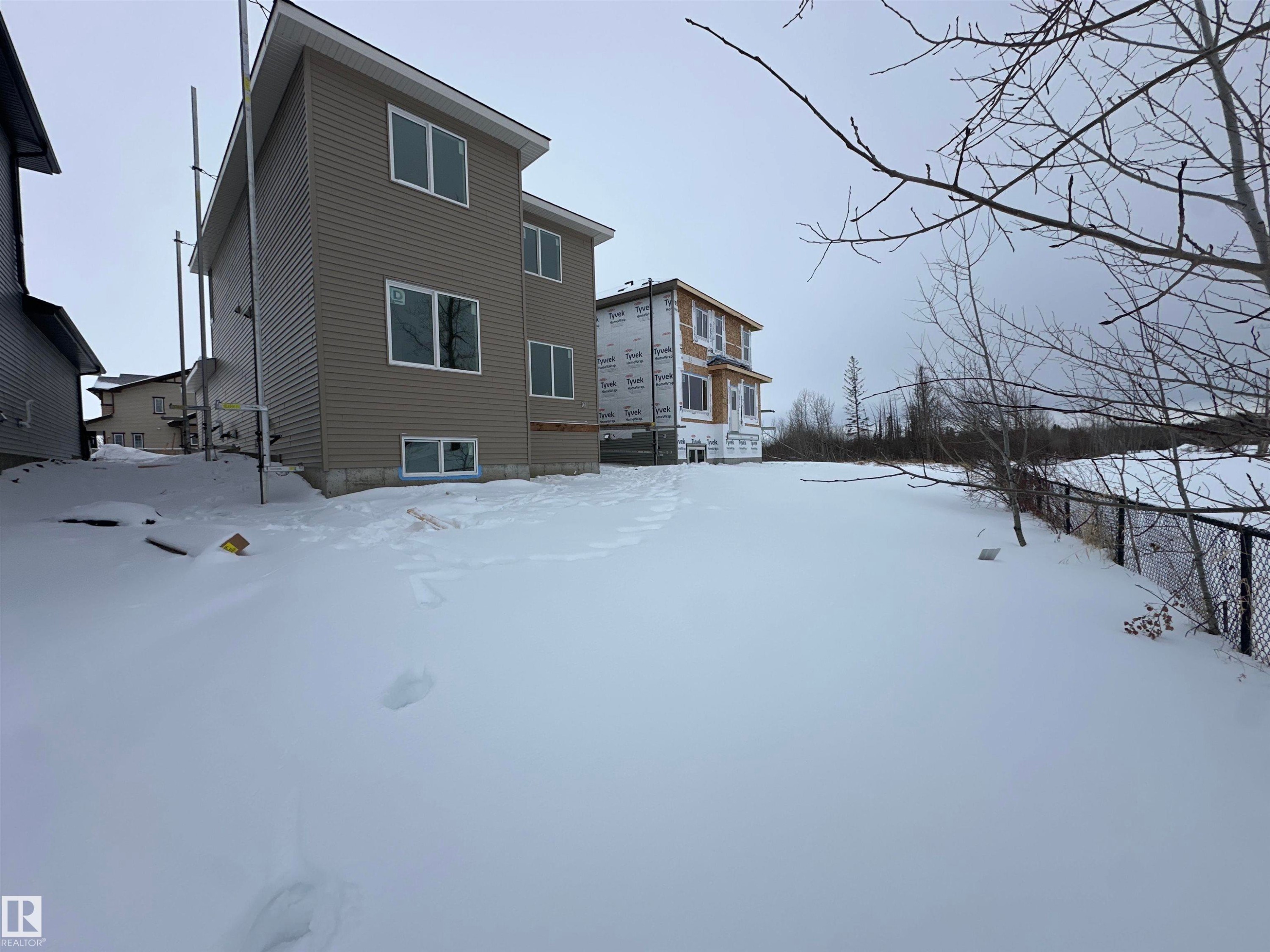 405 Brickyard Point(E), Stony Plain, AB - Outdoor
