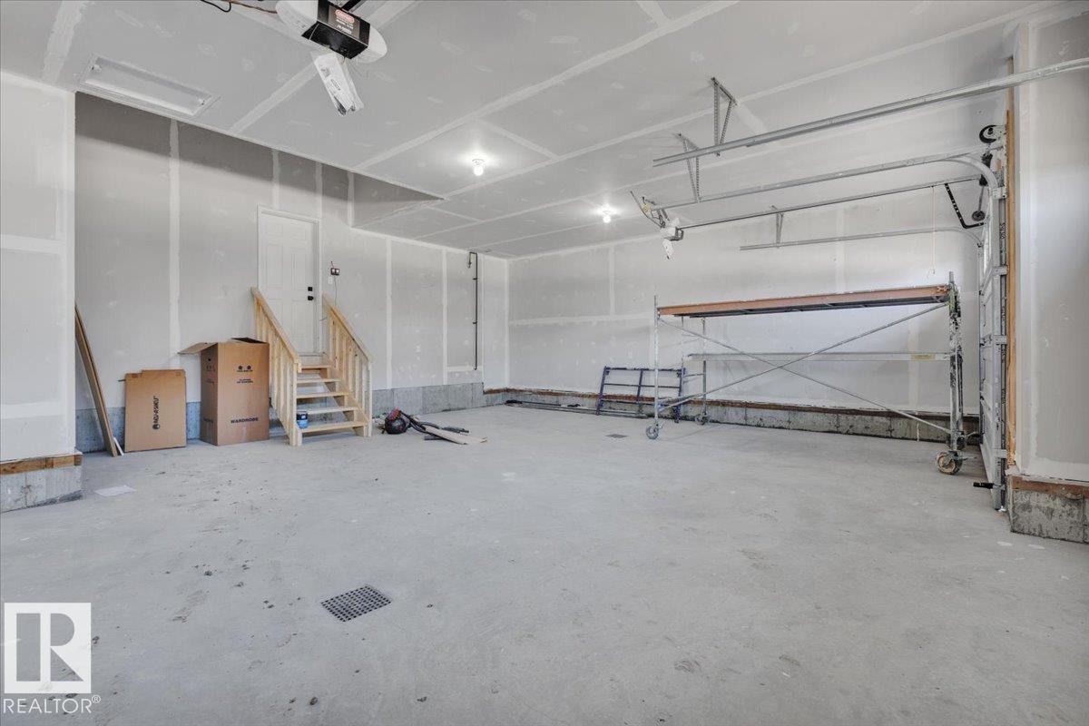 2003 Genesis Lane, Stony Plain, AB - Indoor Photo Showing Garage
