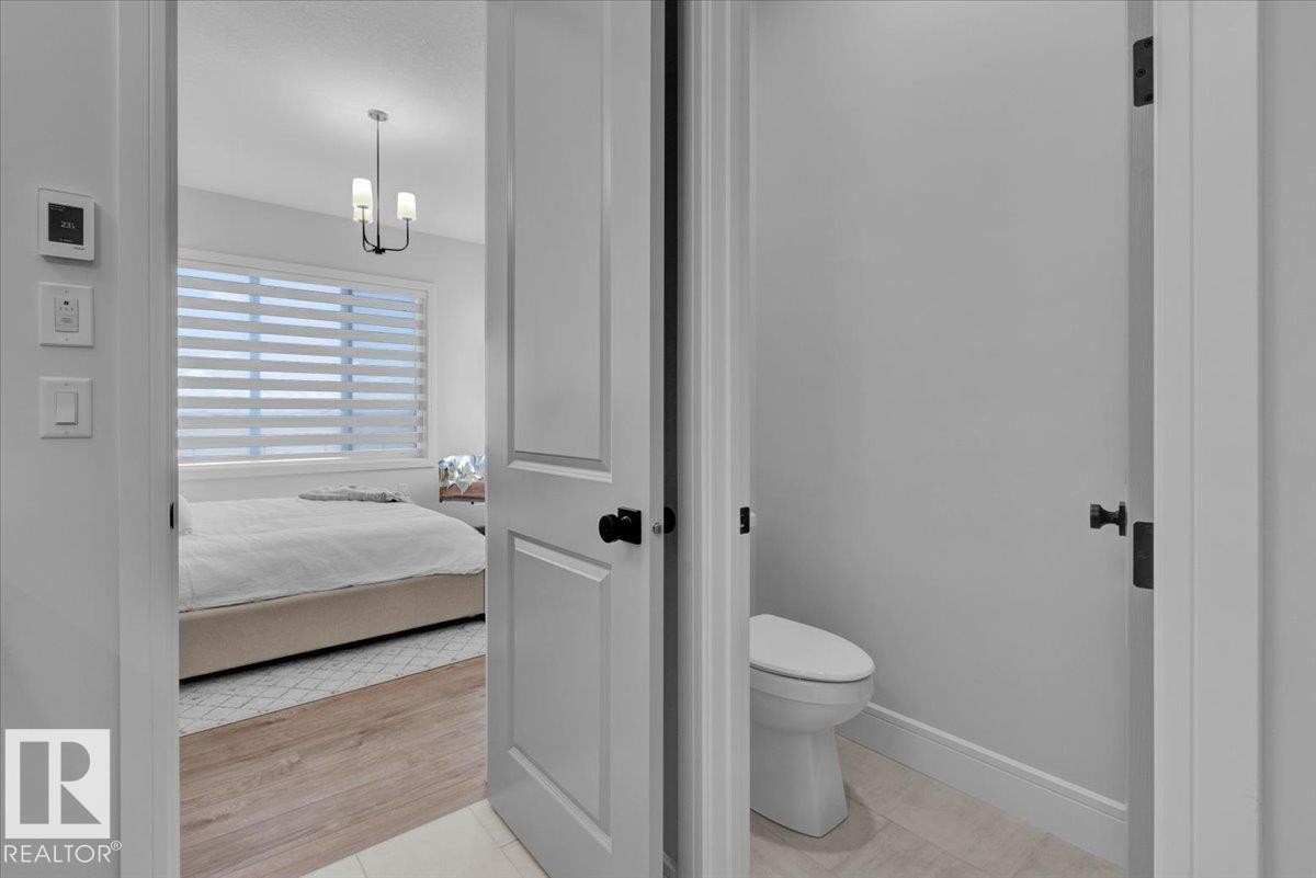 2003 Genesis Lane, Stony Plain, AB - Indoor Photo Showing Bathroom