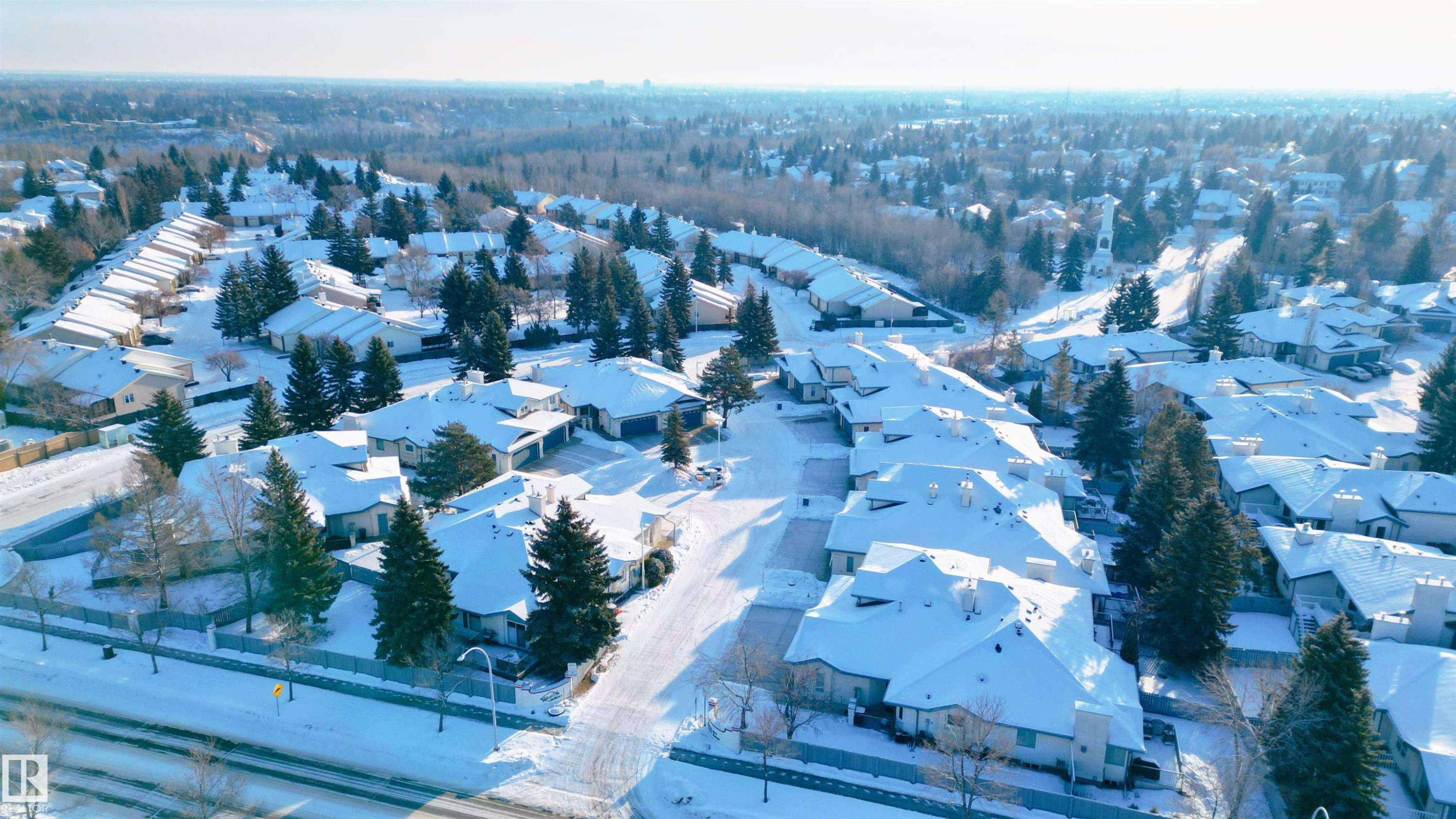 Snowy aerial view featuring a residential view - 174 Oeming Road, Edmonton, AB - Outdoor With View