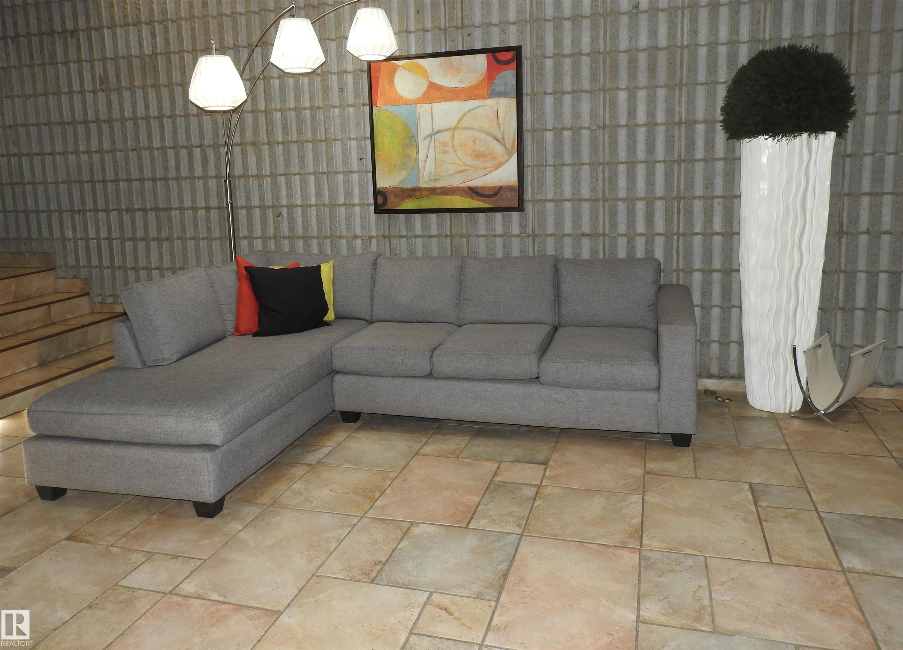 105 10160 115 Street, Edmonton, AB - Photo Showing Other Room