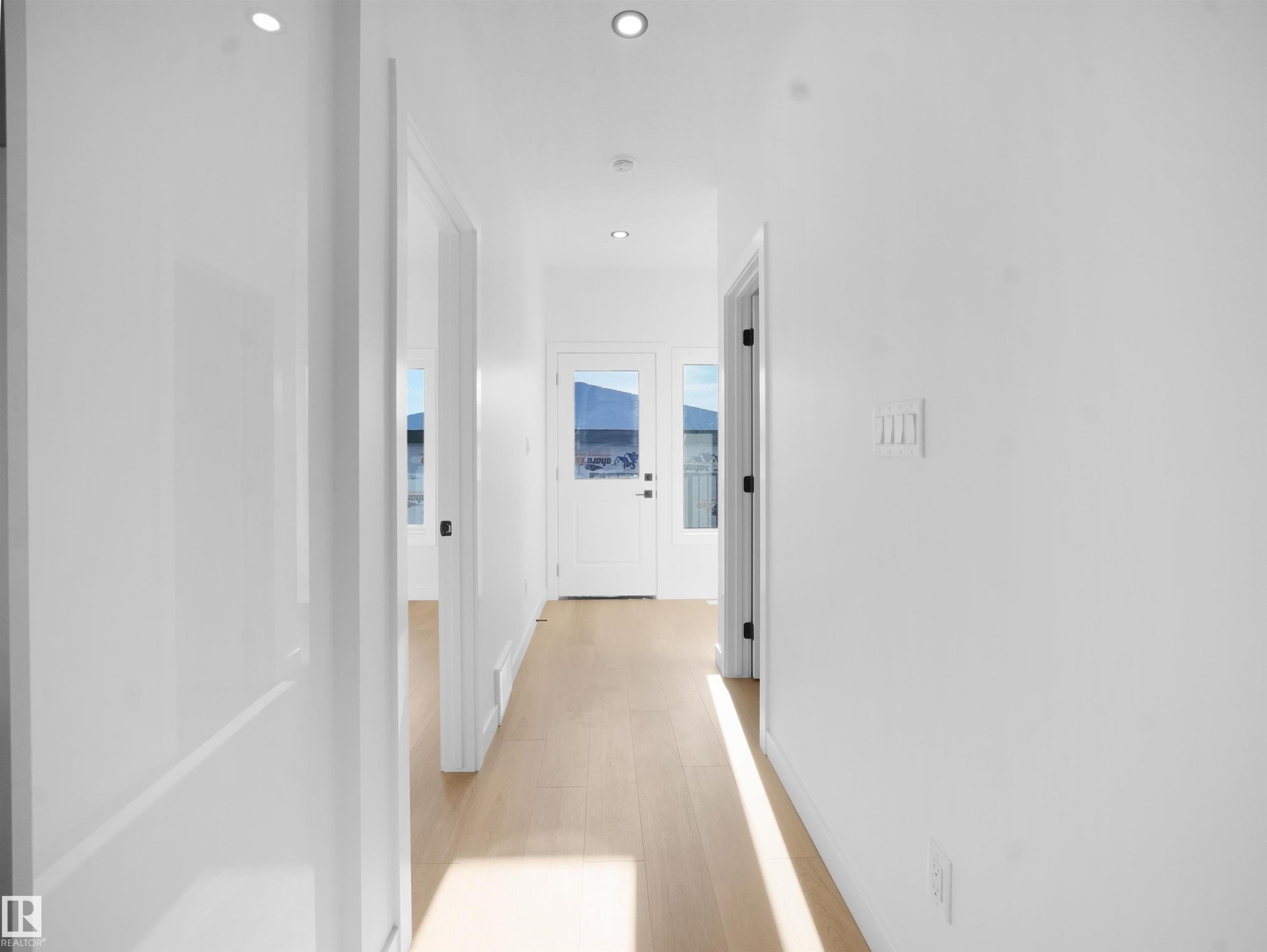 334 Roberts Wynd, Leduc, AB - Indoor Photo Showing Other Room