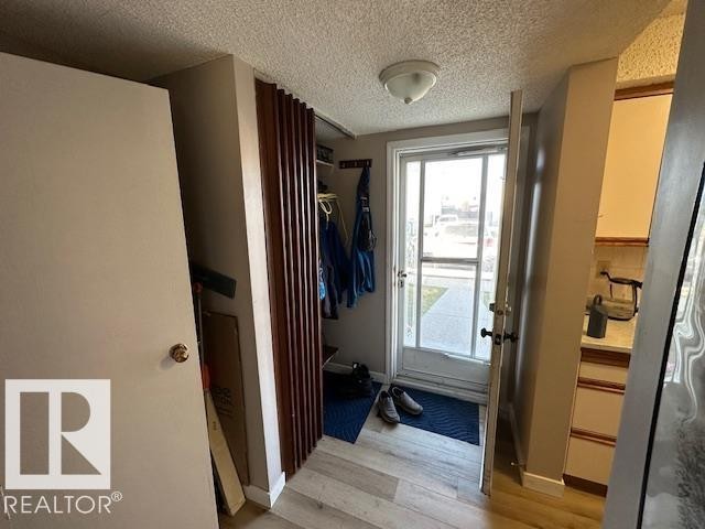 #167 Harrison Drive, Edmonton, AB - Indoor Photo Showing Other Room