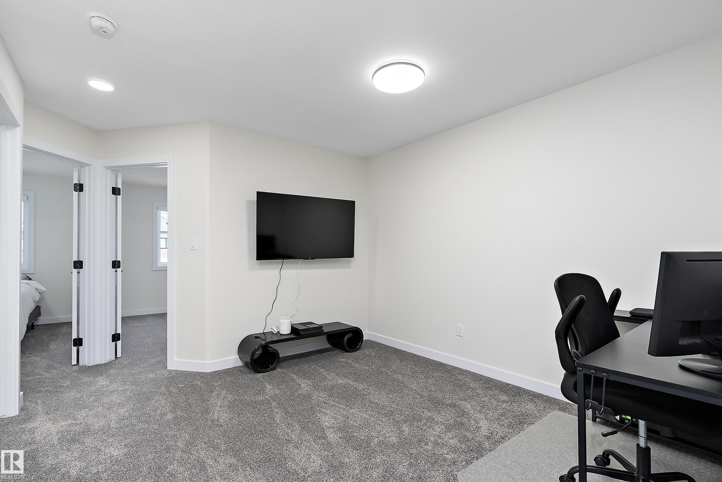 40 Chambery Crescent, St. Albert, AB - Indoor Photo Showing Office