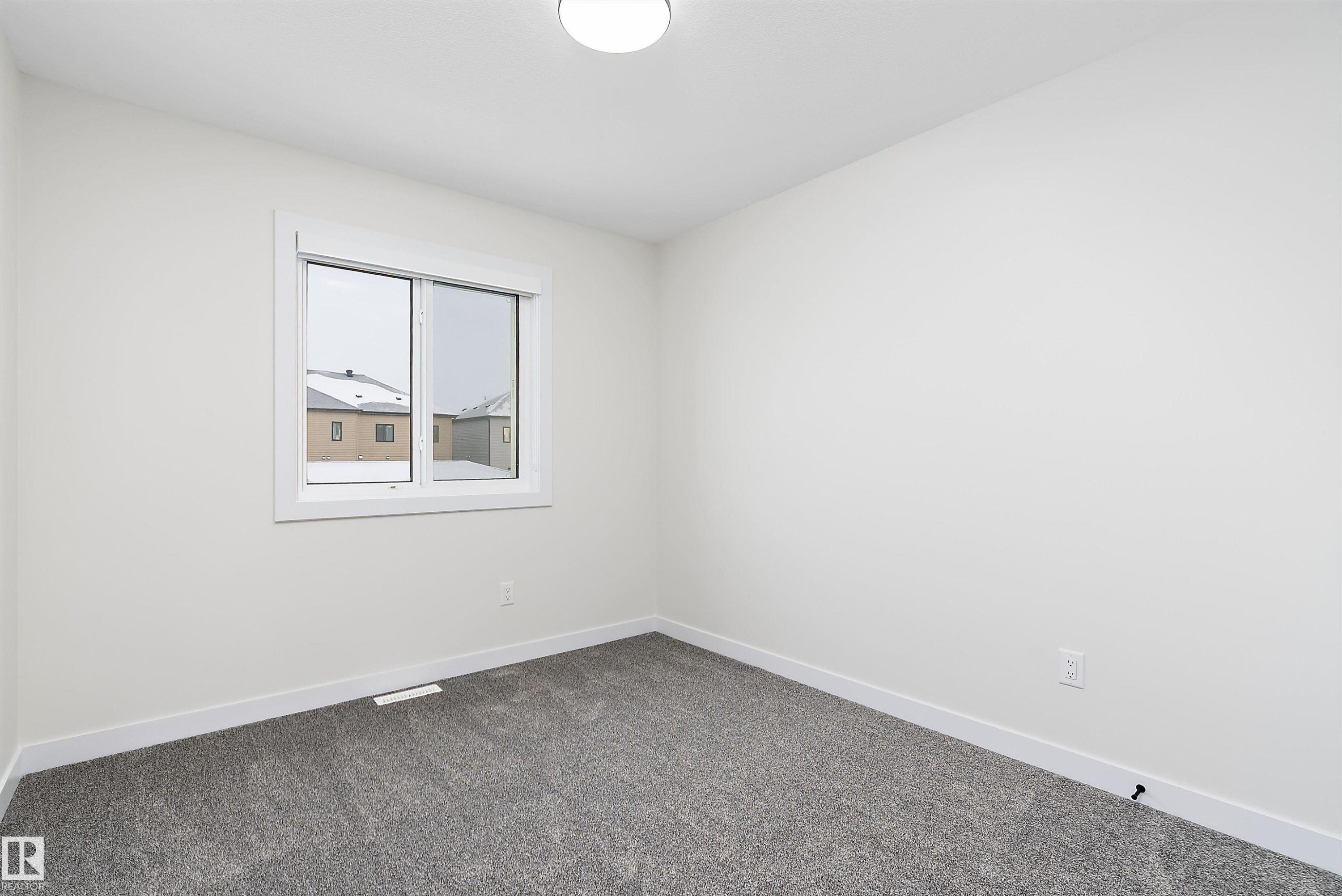 40 Chambery Crescent, St. Albert, AB - Indoor Photo Showing Other Room